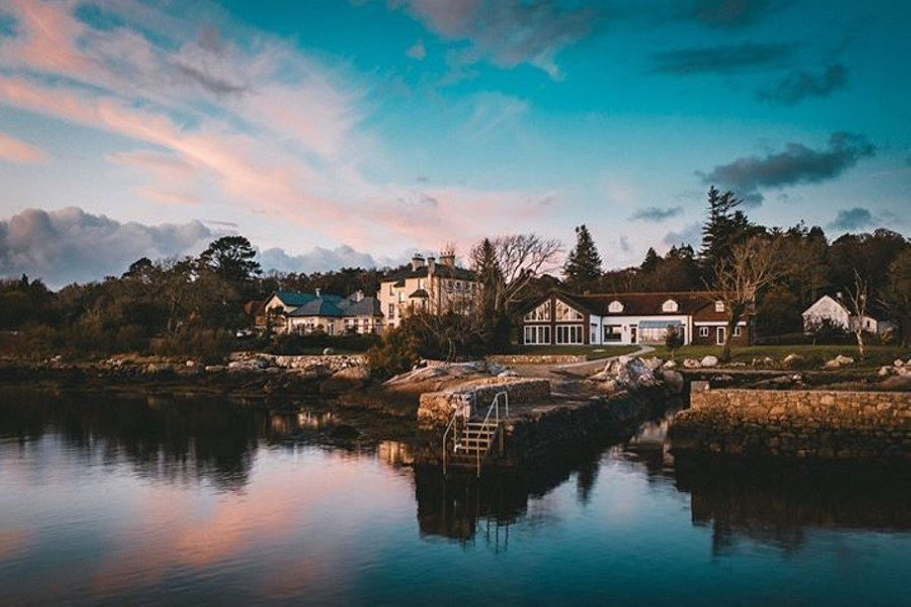 Screebe House by null