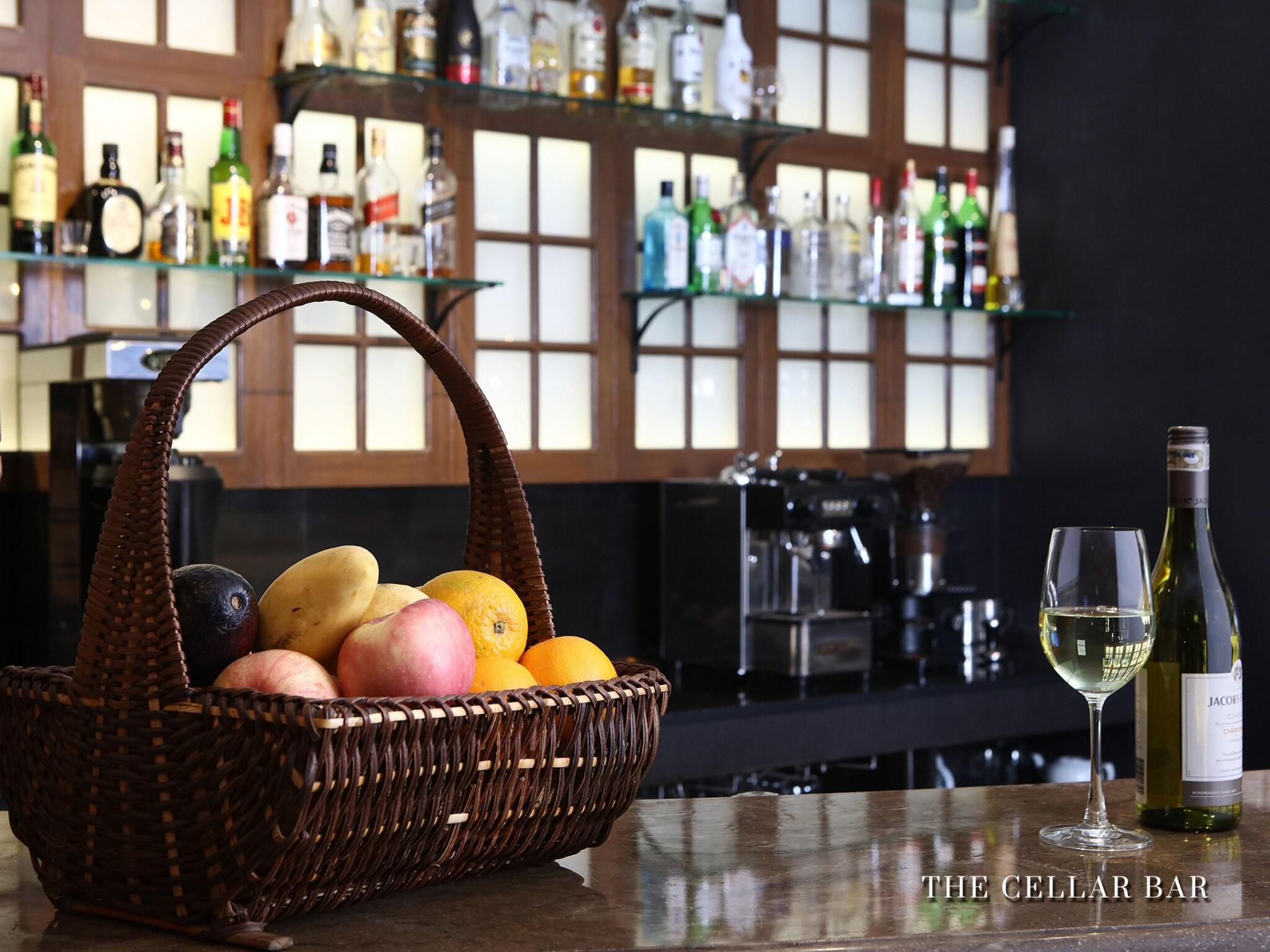 Manila Lotus Hotel by null