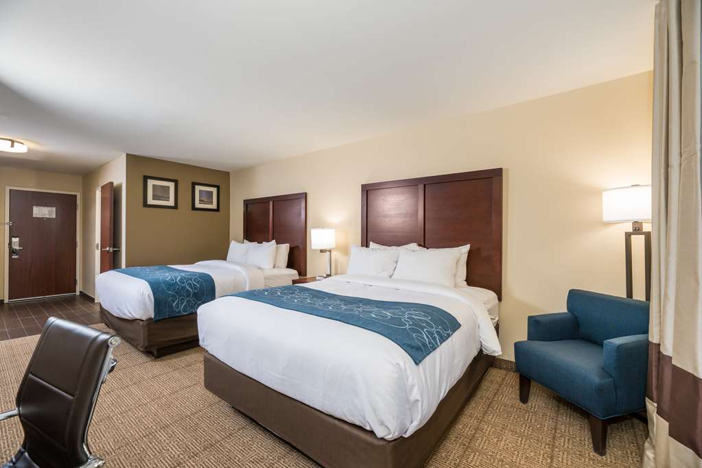 Comfort Inn by null
