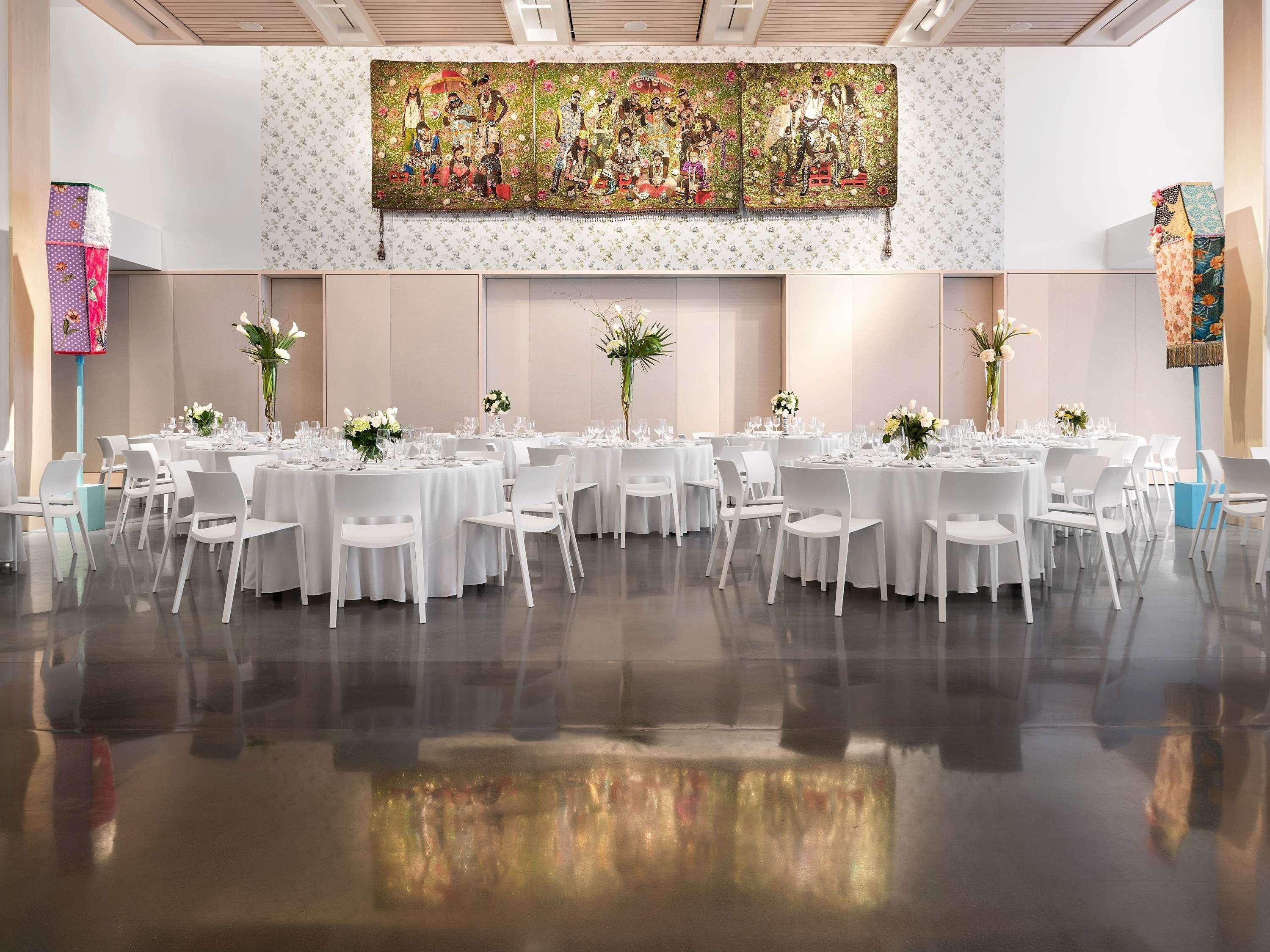 21c Museum Hotel Lexington by null