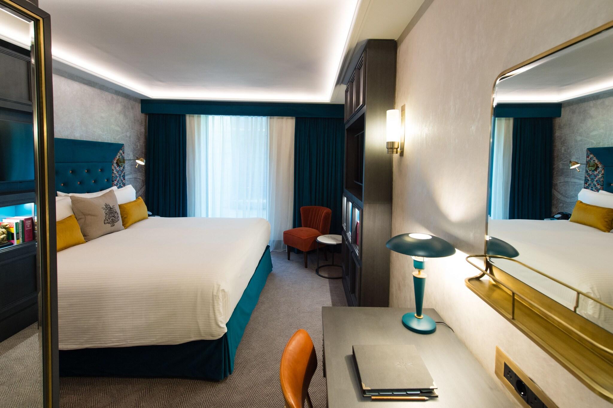 Vintry and Mercer by null Vintry and Mercer by null