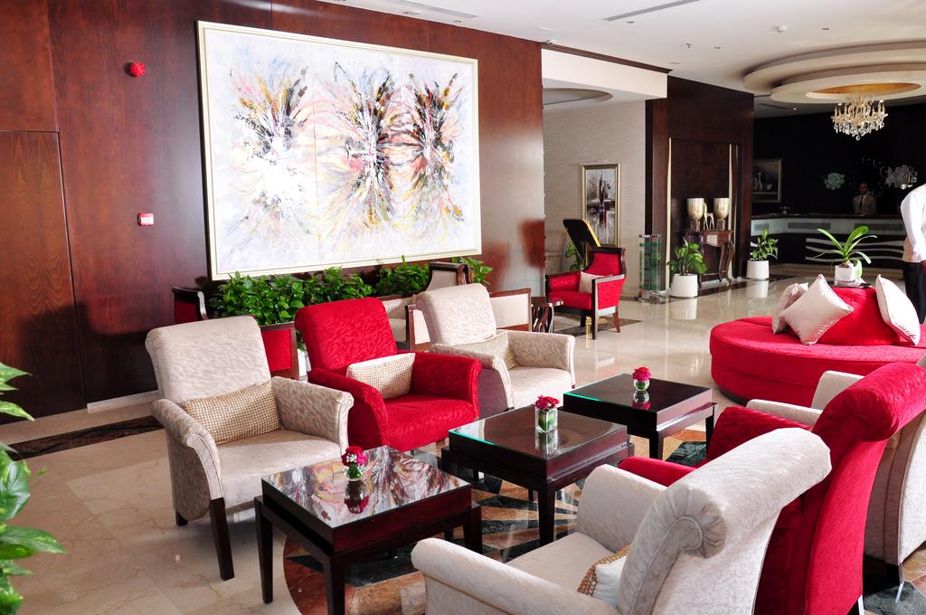 Ewan Ajman Suites Hotel - attēls