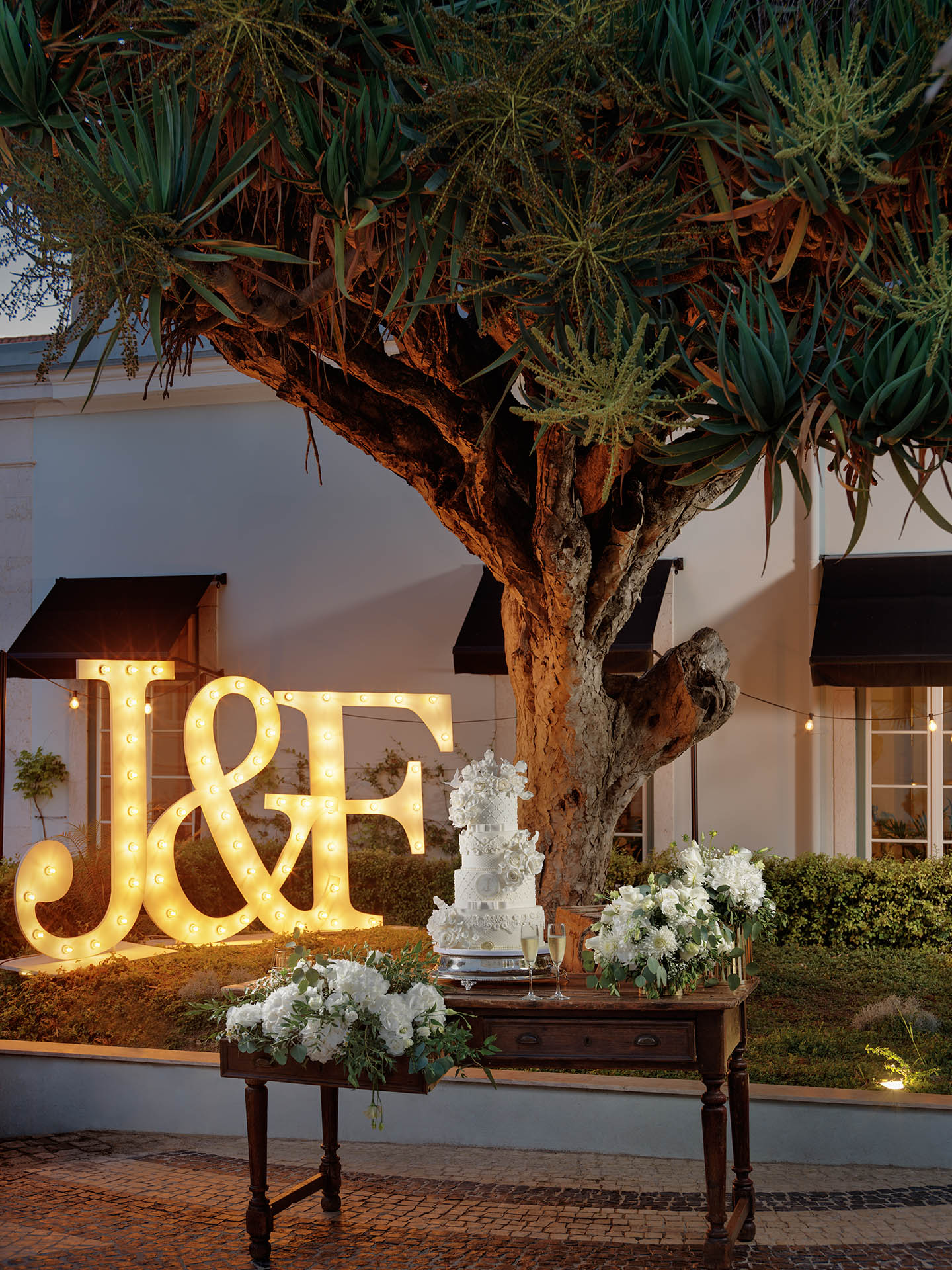 The One Palacio Da Anunciada - фото