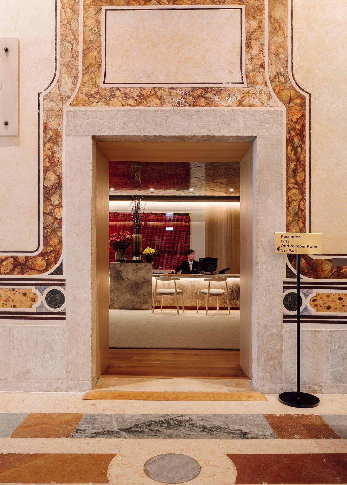 The One Palacio Da Anunciada - фото