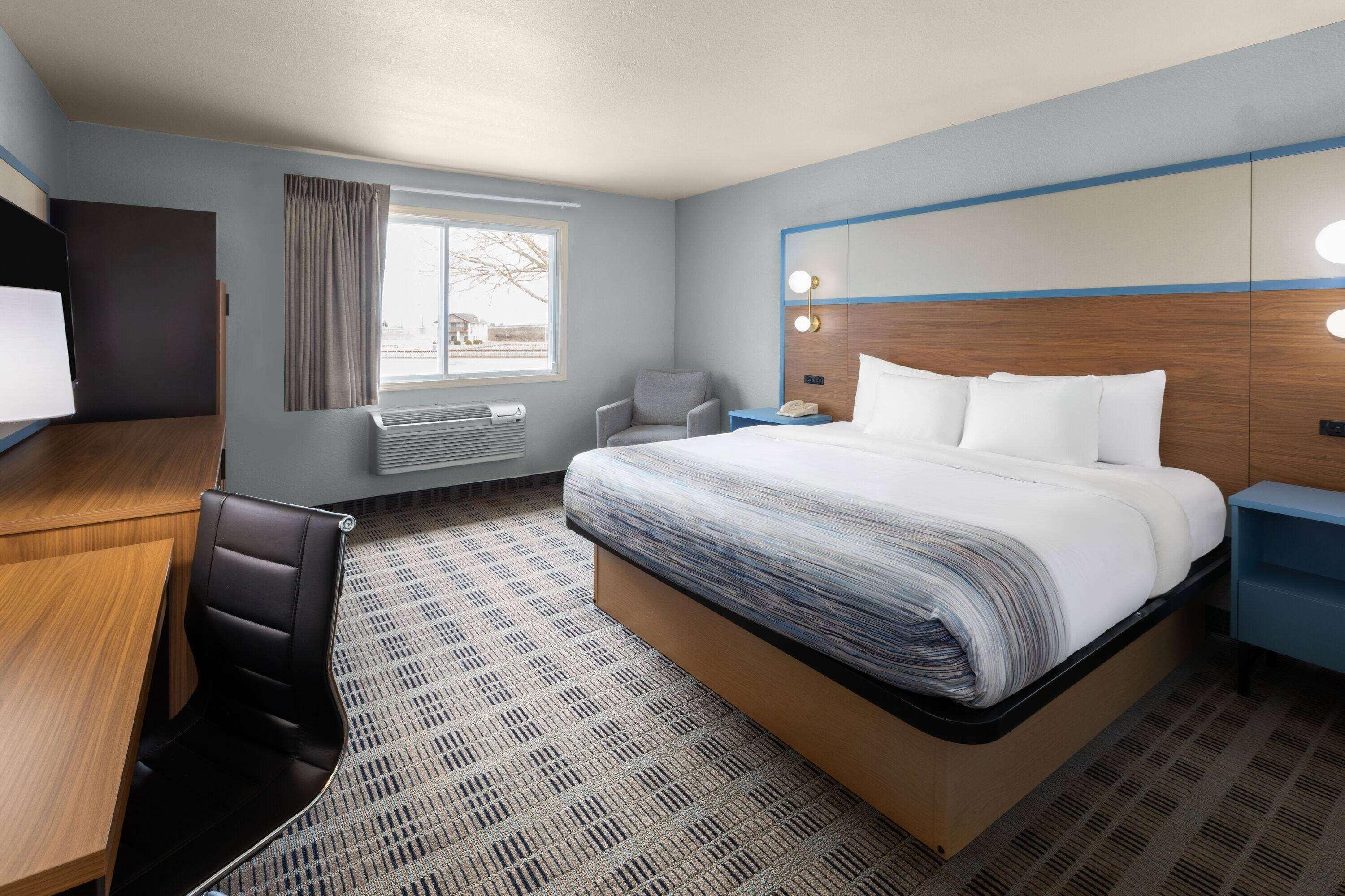 AmericInn Wyndham Oscoda Near AuSable River
