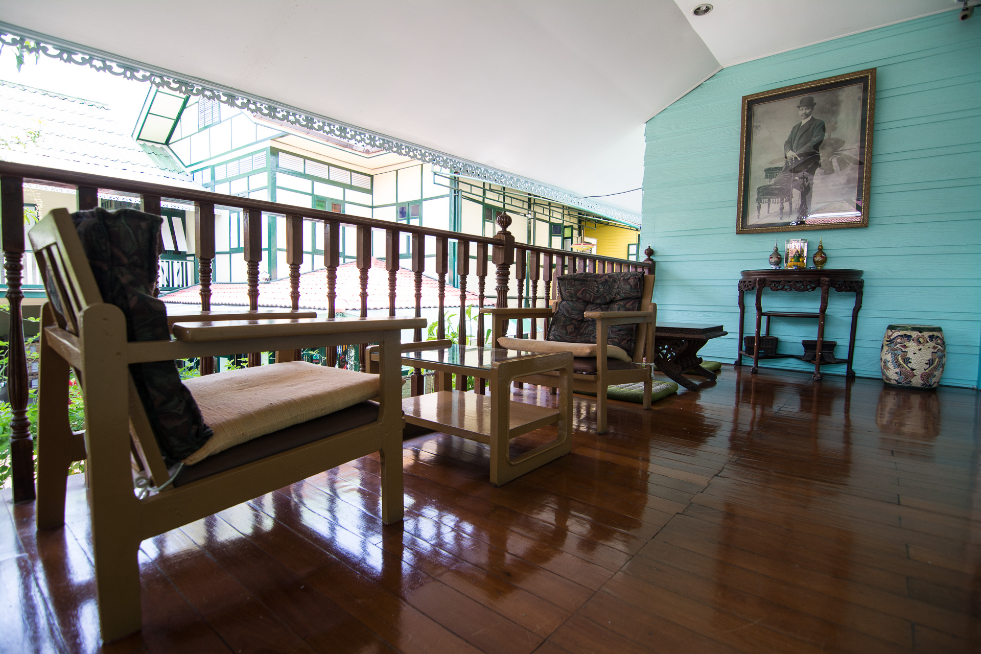 SamSenSam Place by null