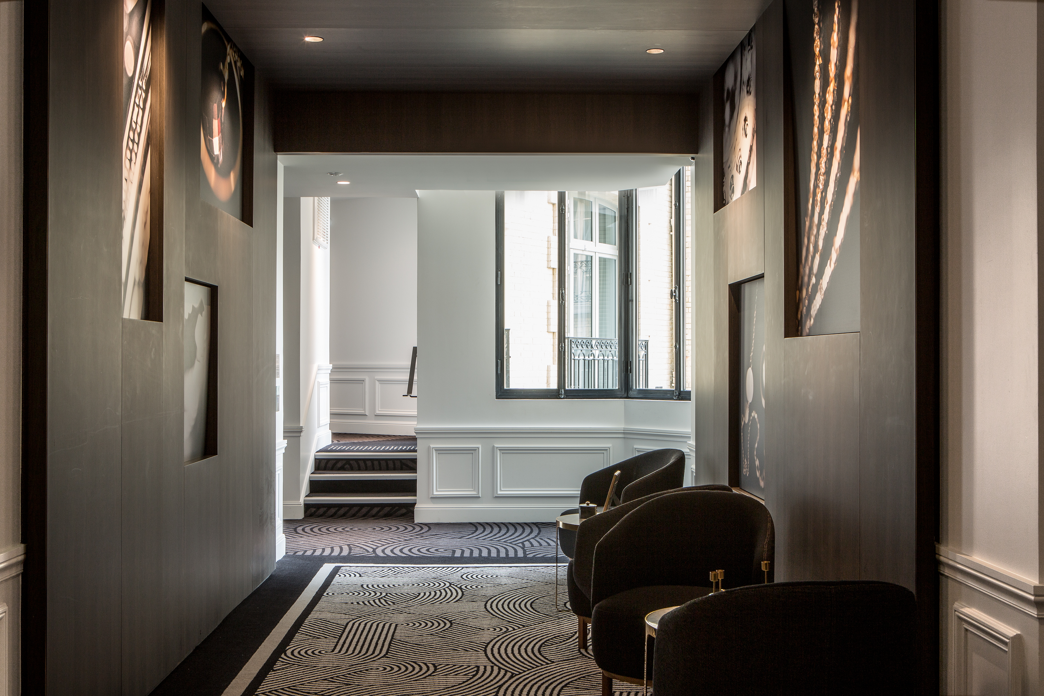 La Clef Champs-Élysées Paris by The Crest Collection by null
