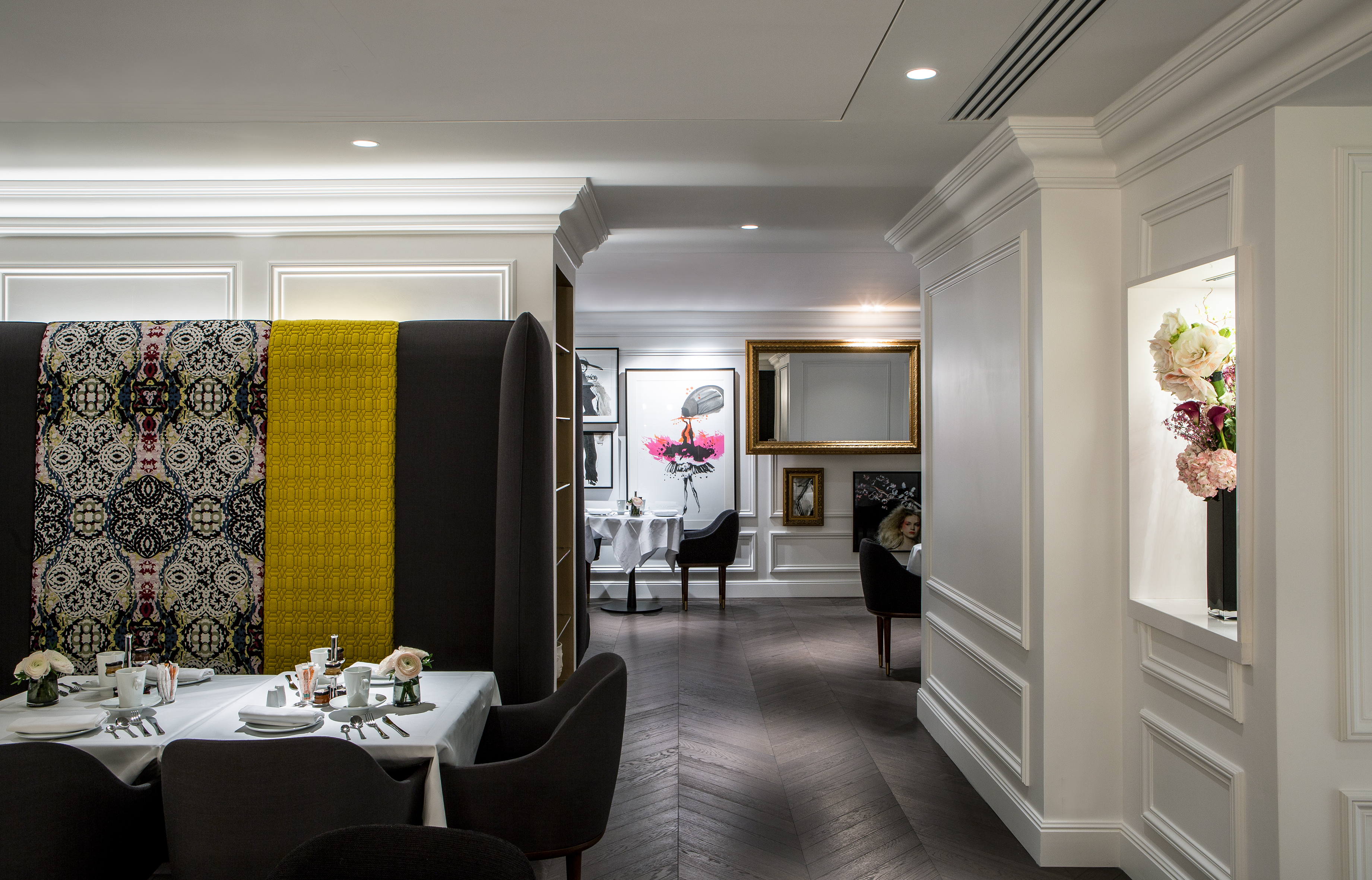La Clef Champs-Élysées Paris by The Crest Collection by null