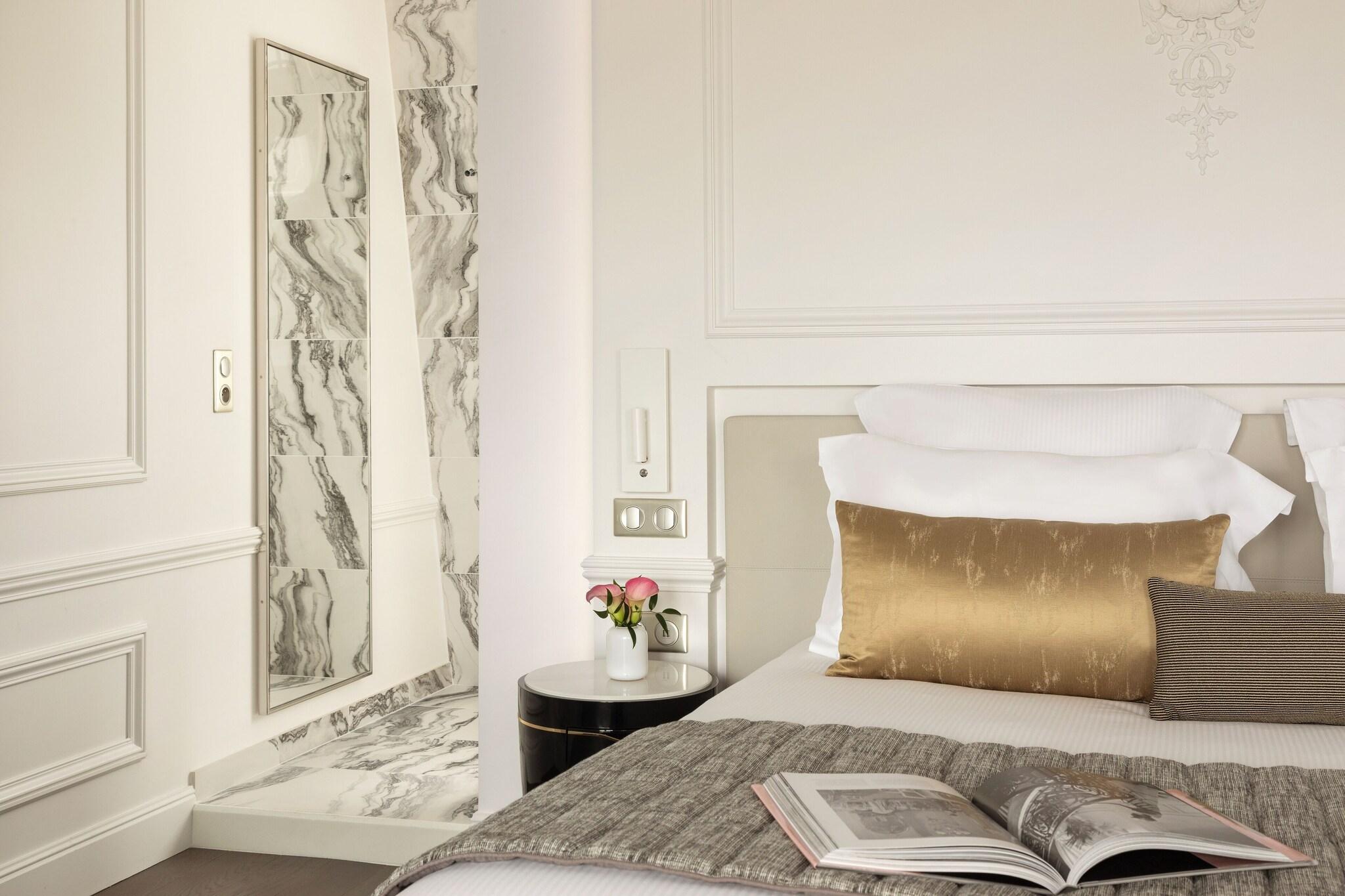 Imagem da galeria de La Clef Champs-elysées By The Crest Collection