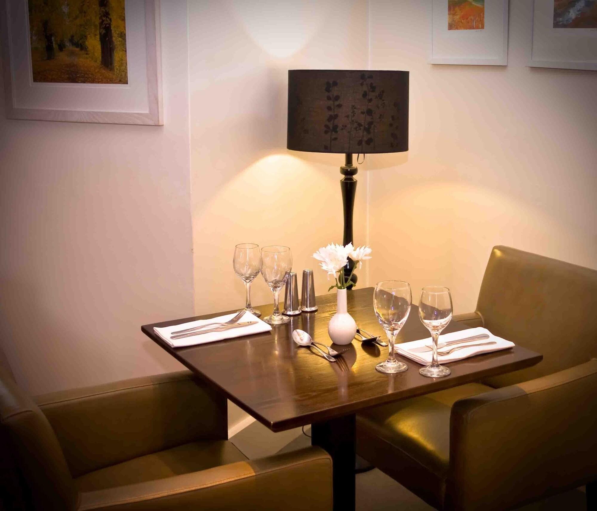 Cahir House Court Hotel