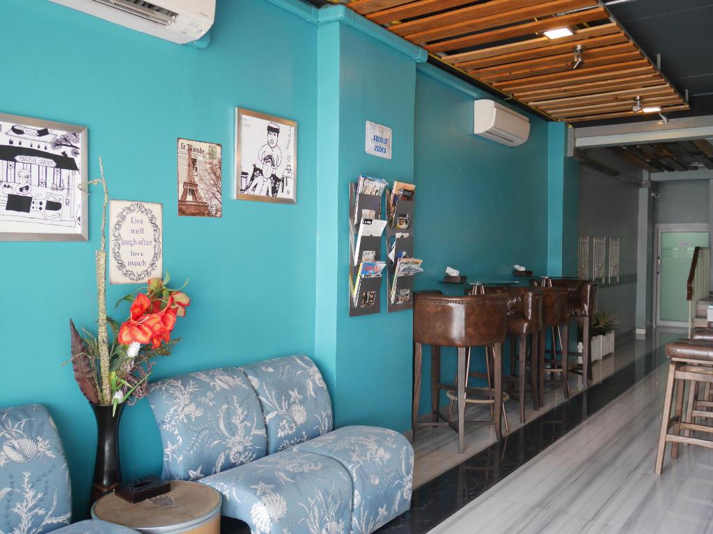 Phaphoom Boutique
