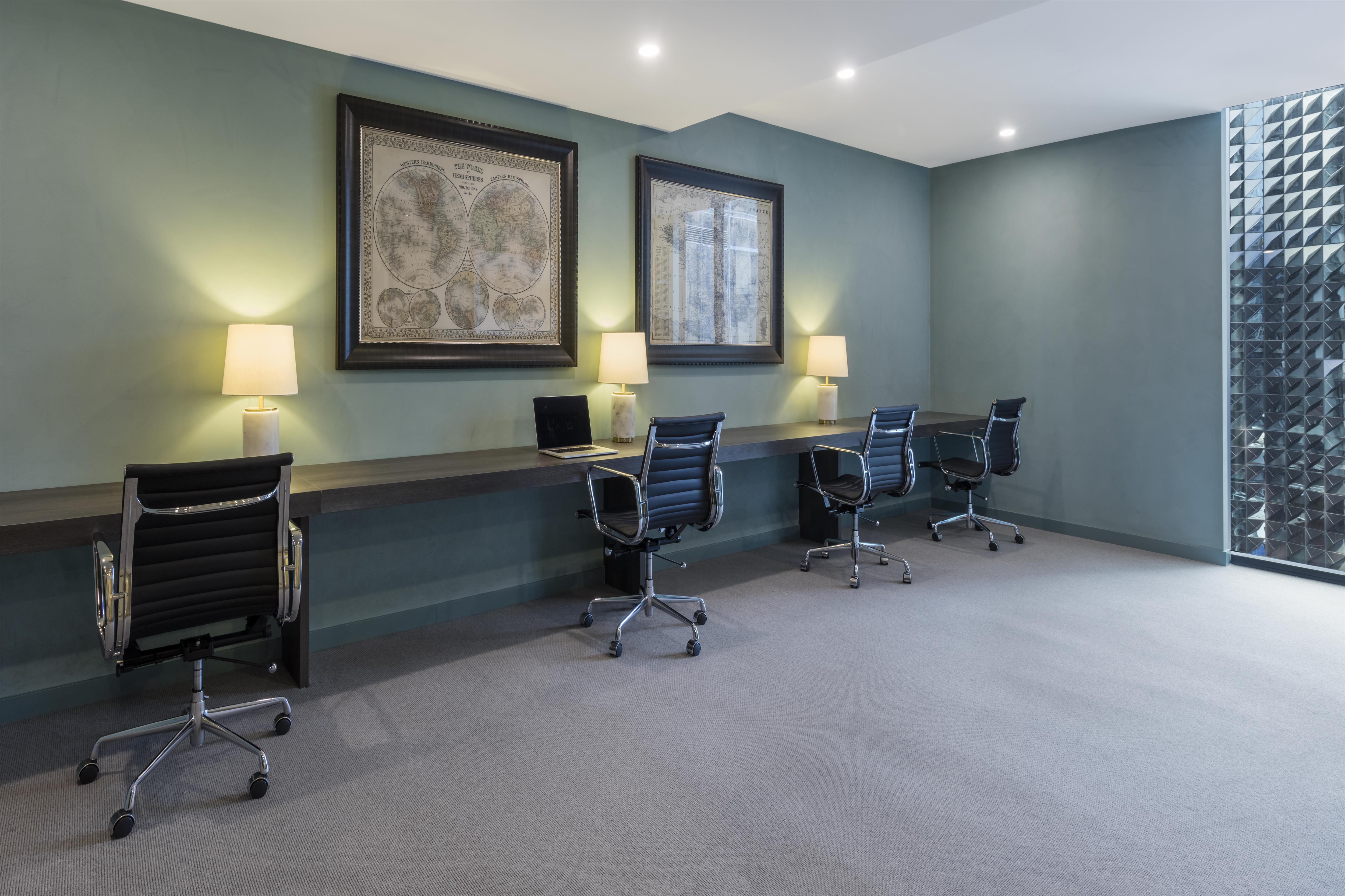 Avani Melbourne Central Residences