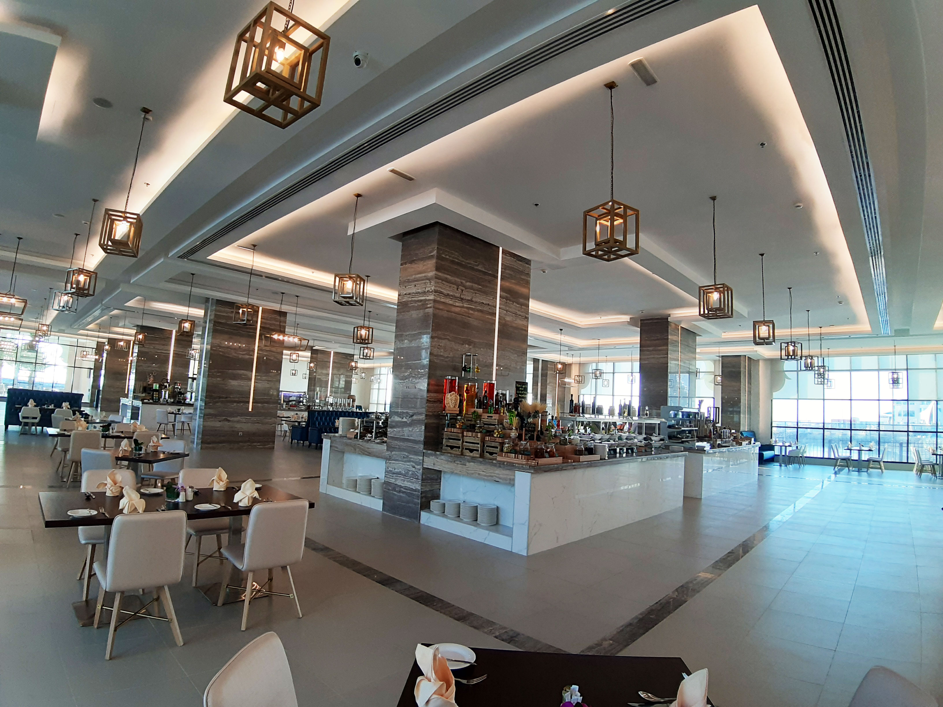 Al Bahar Hotel & Resort