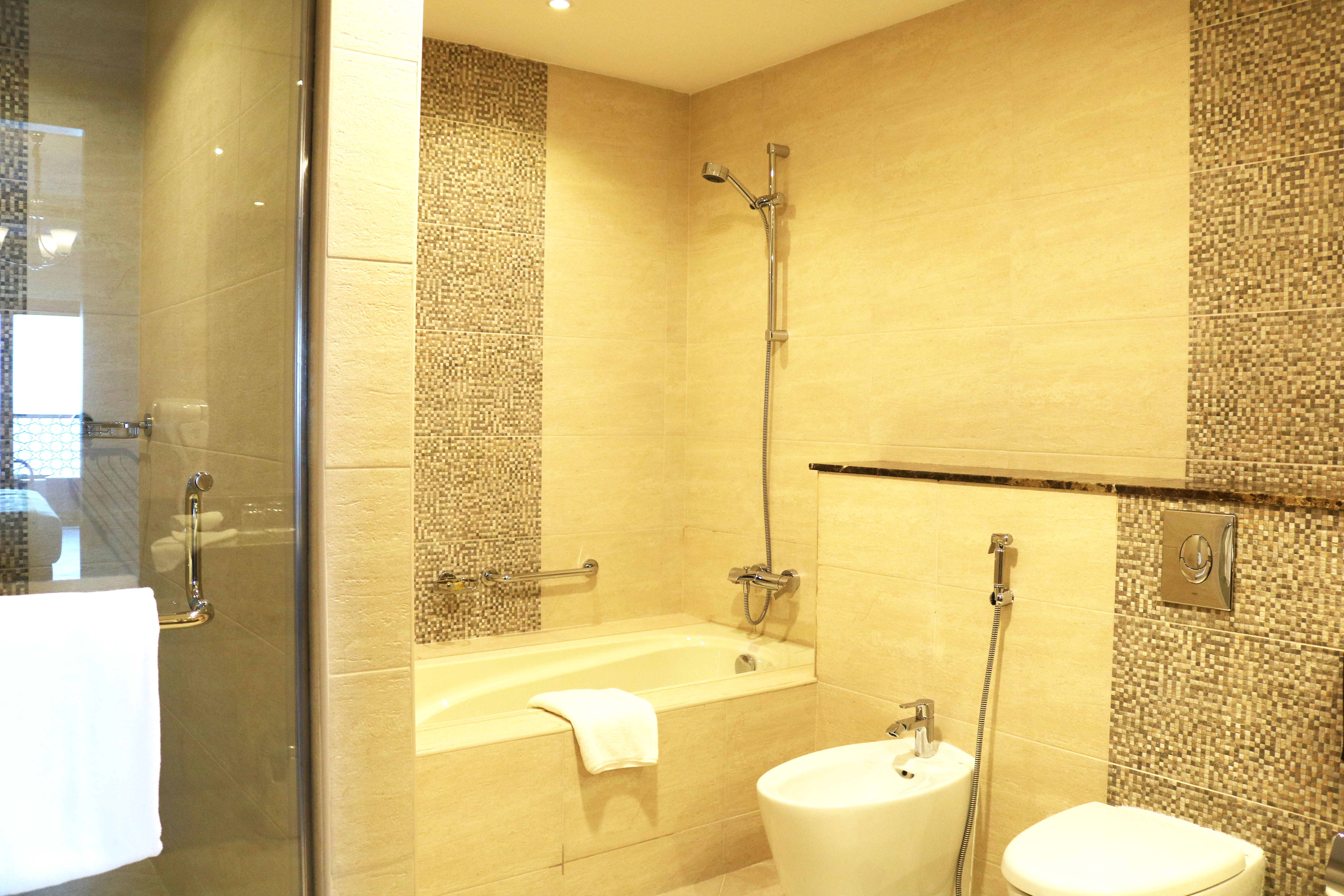 Al Bahar Hotel & Resort