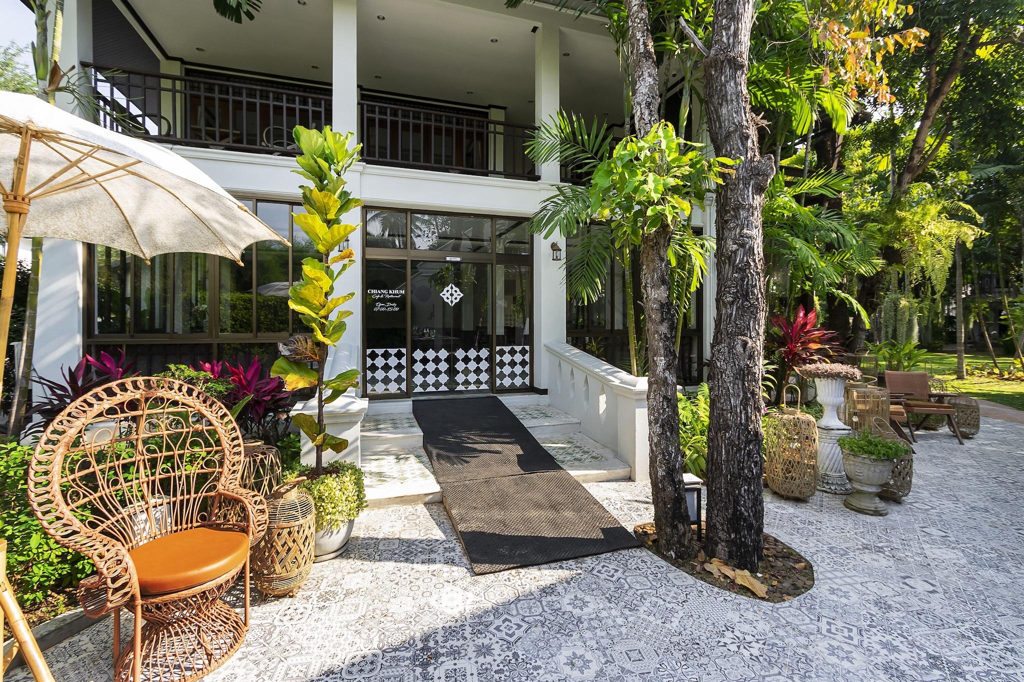 Ratchapruek Lanna Boutique