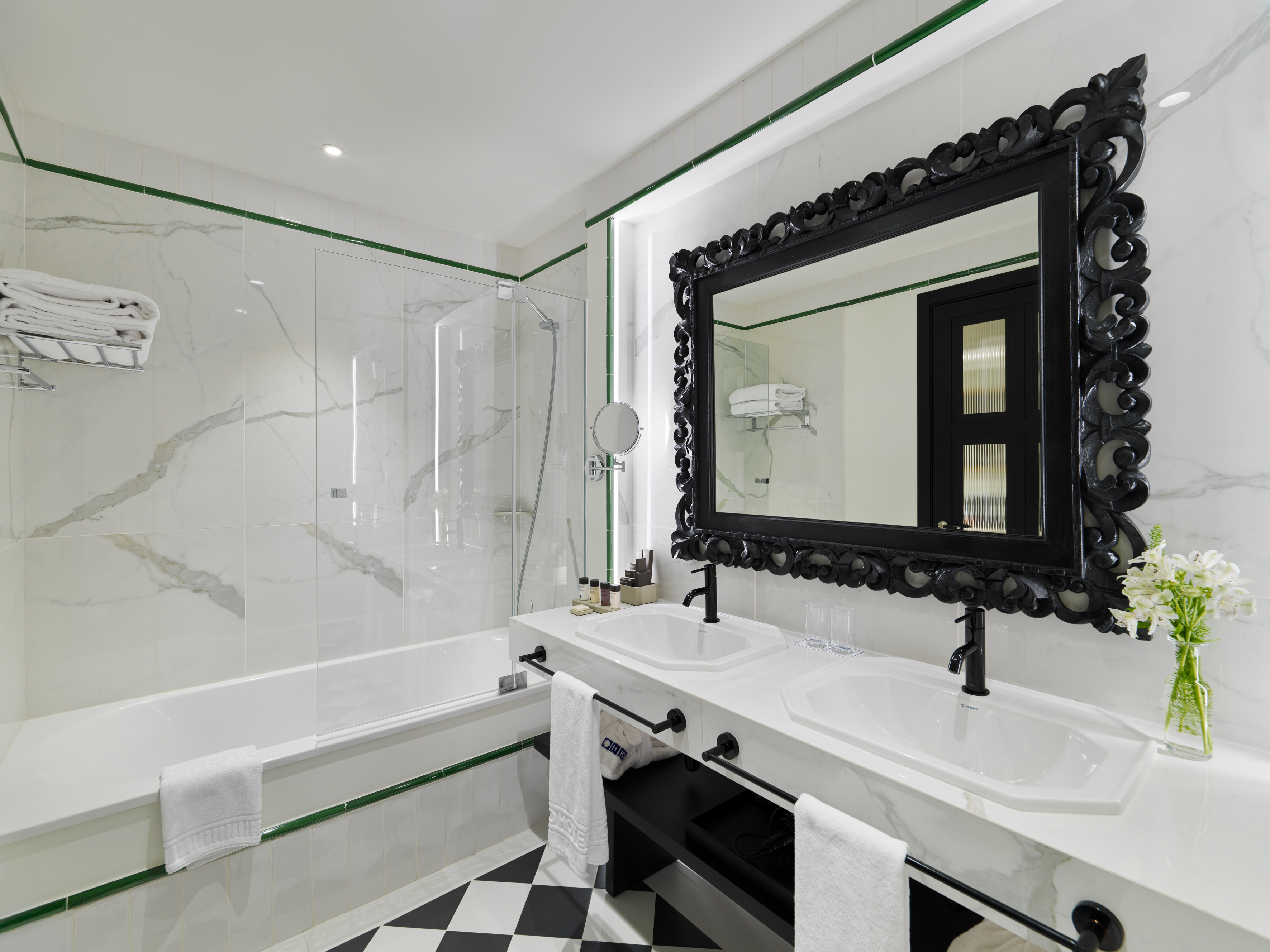 H10 Casa de la Plata by null