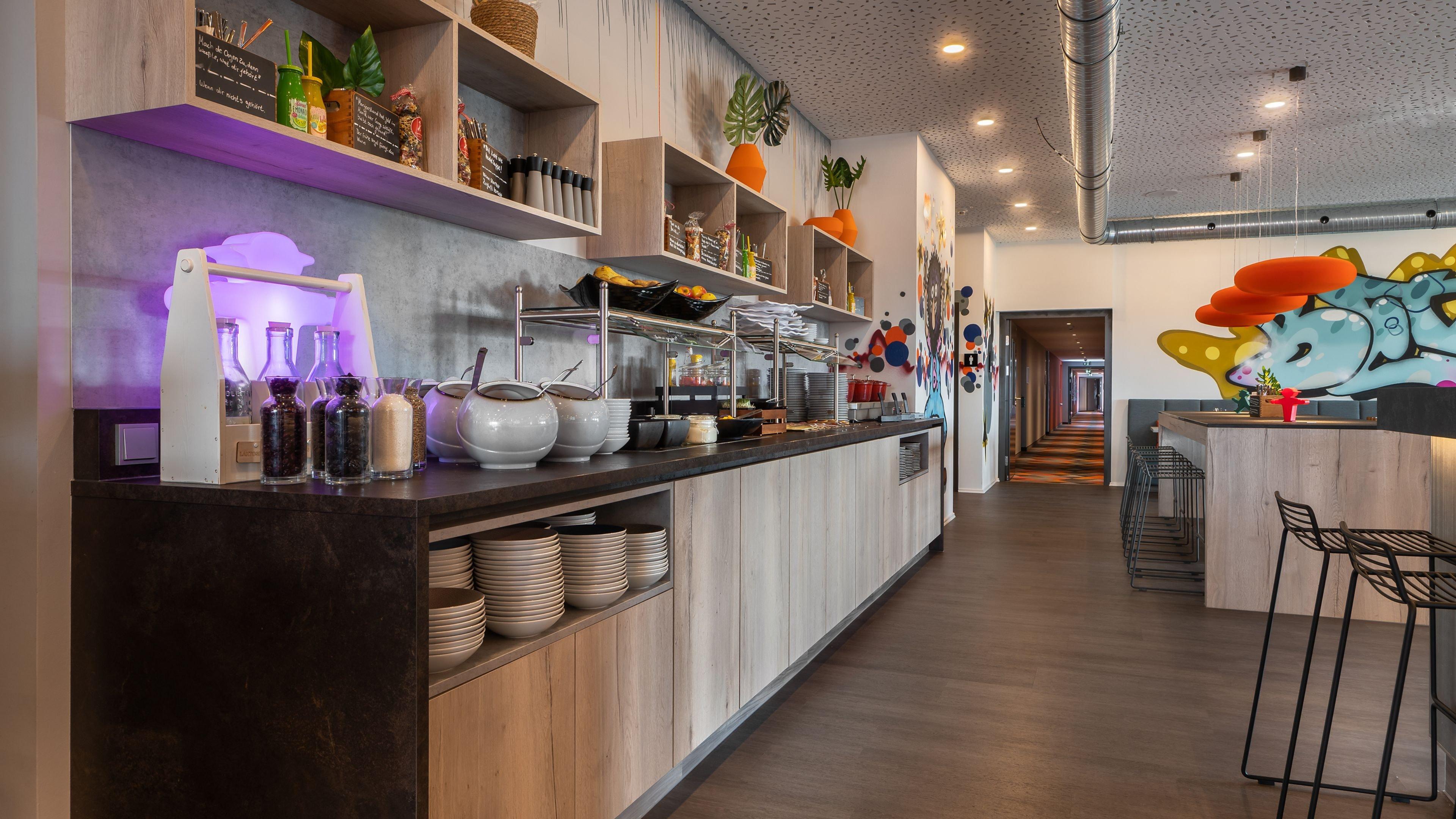 Holiday Inn - the niu, Hide Berlin Friedrichshain