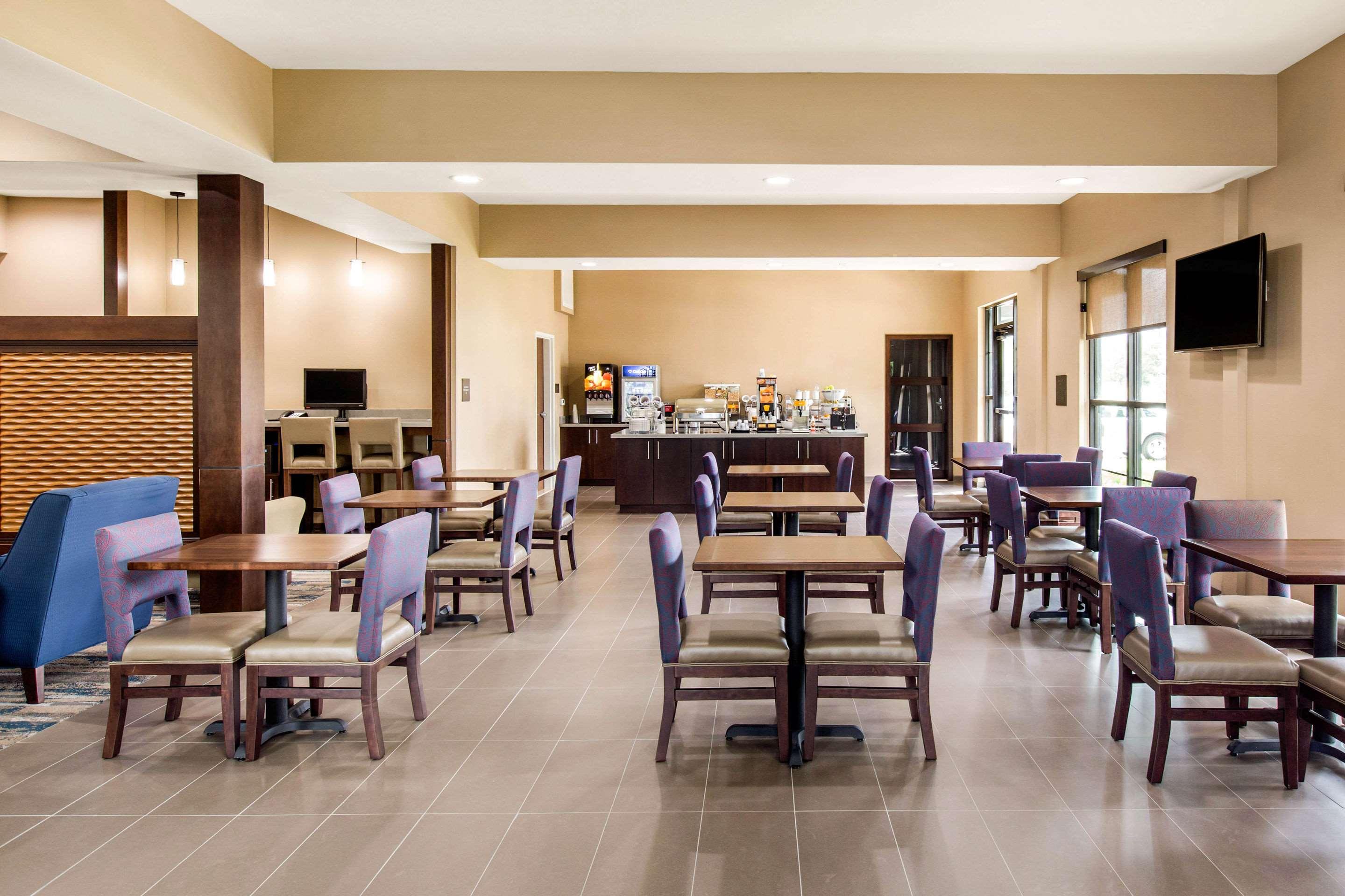 Comfort Suites - South Austin
