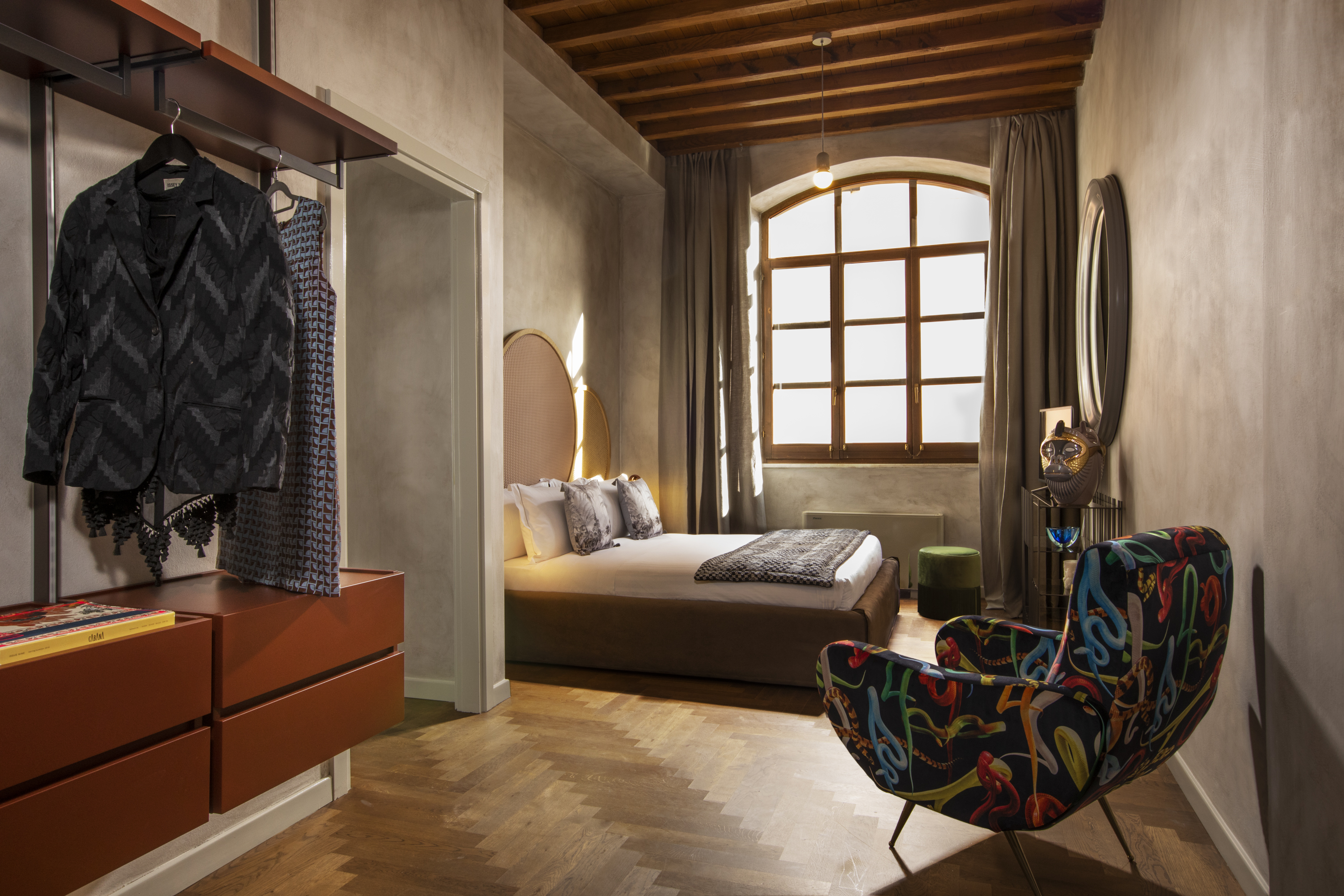 Palm Suite by null