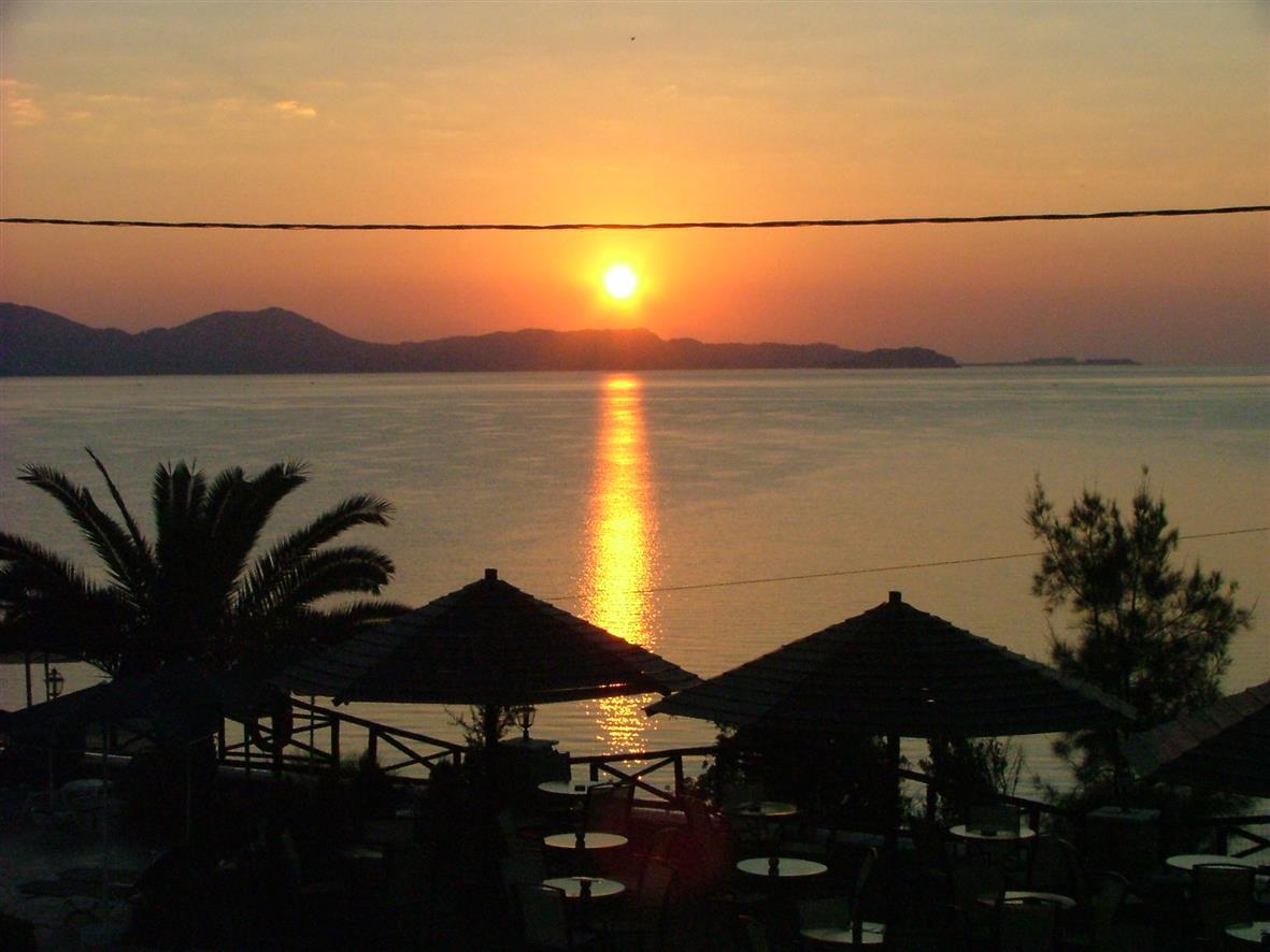 Harmony Hotel - фото