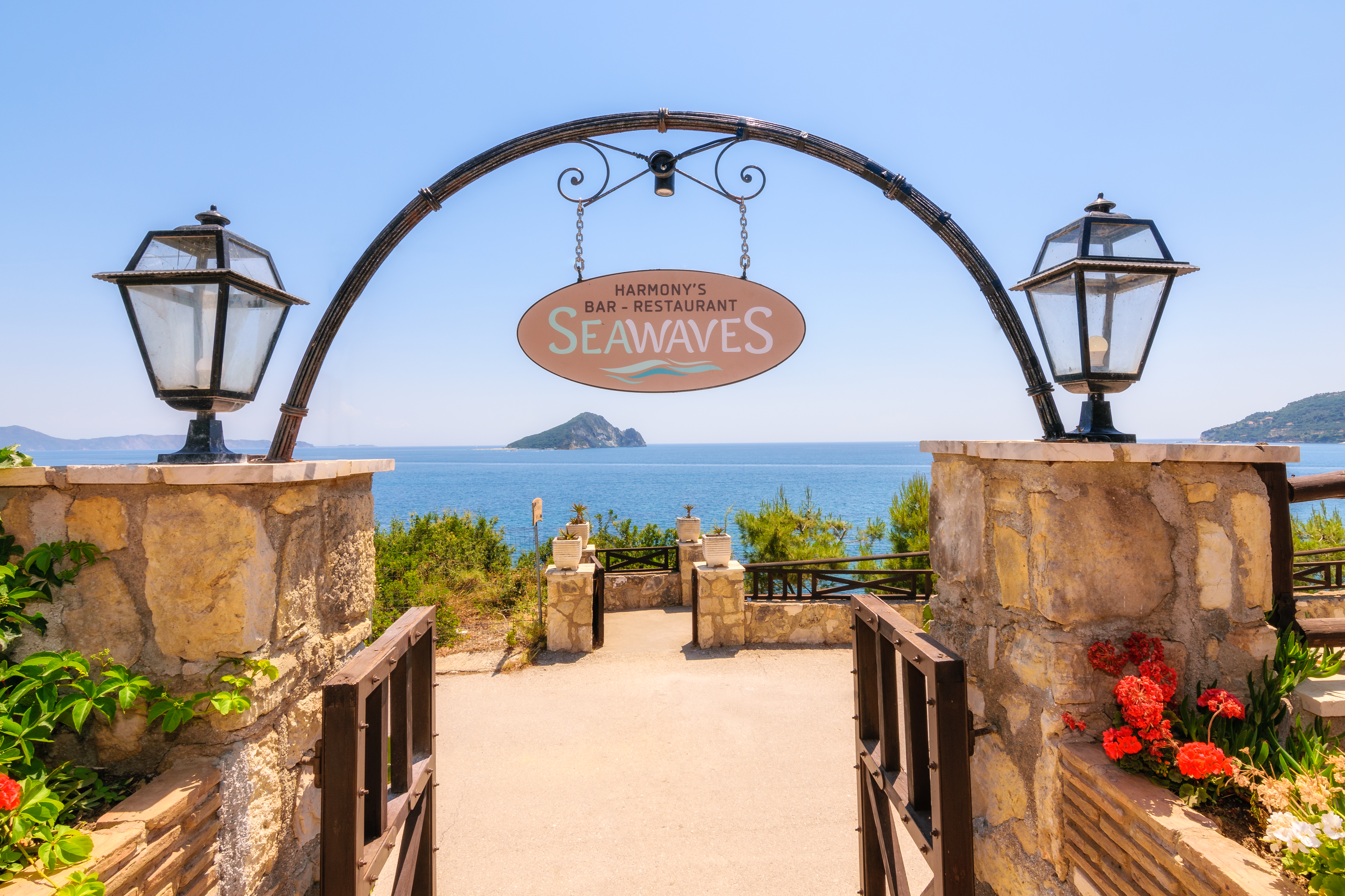 Harmony Hotel - фото