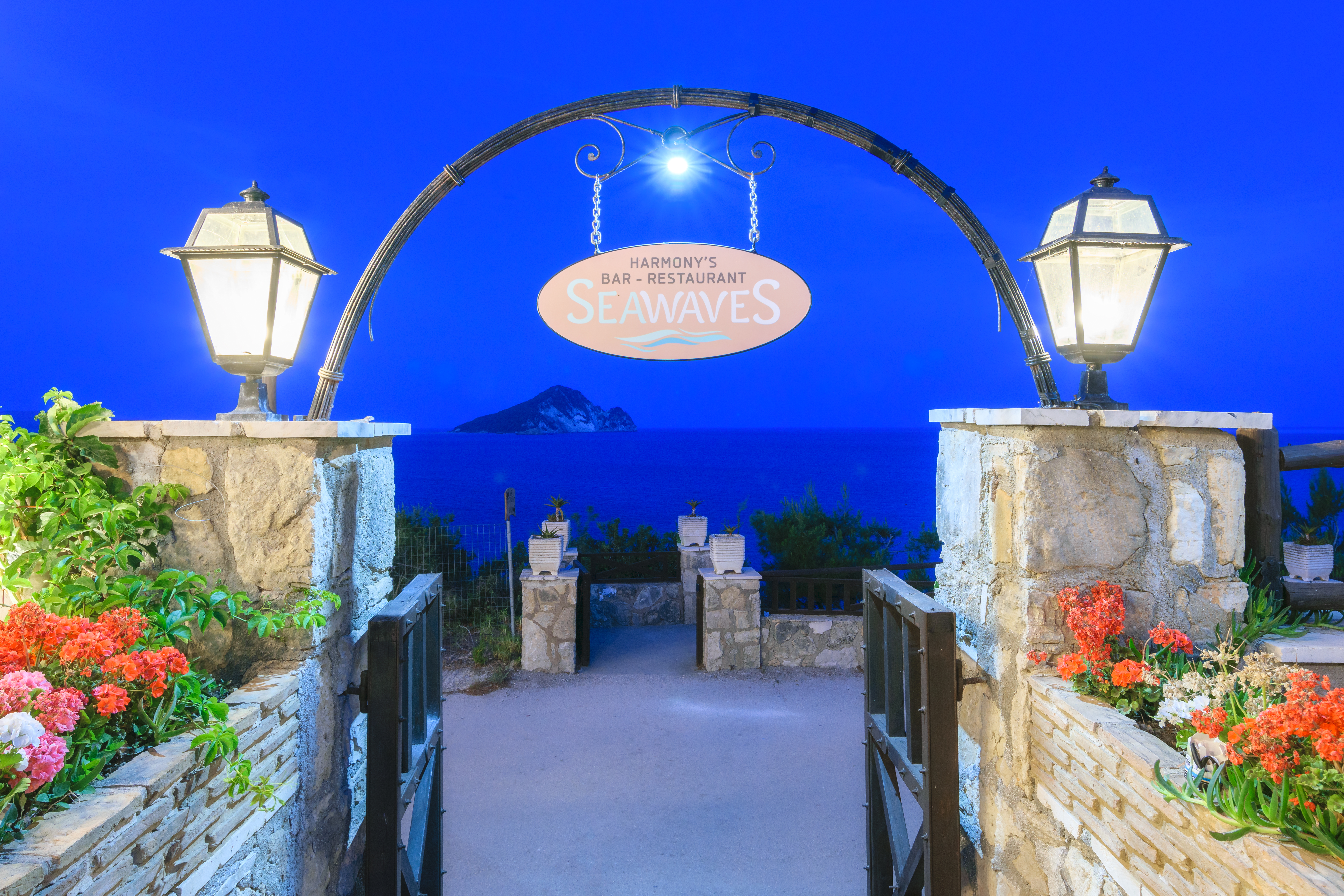 Harmony Hotel - фото