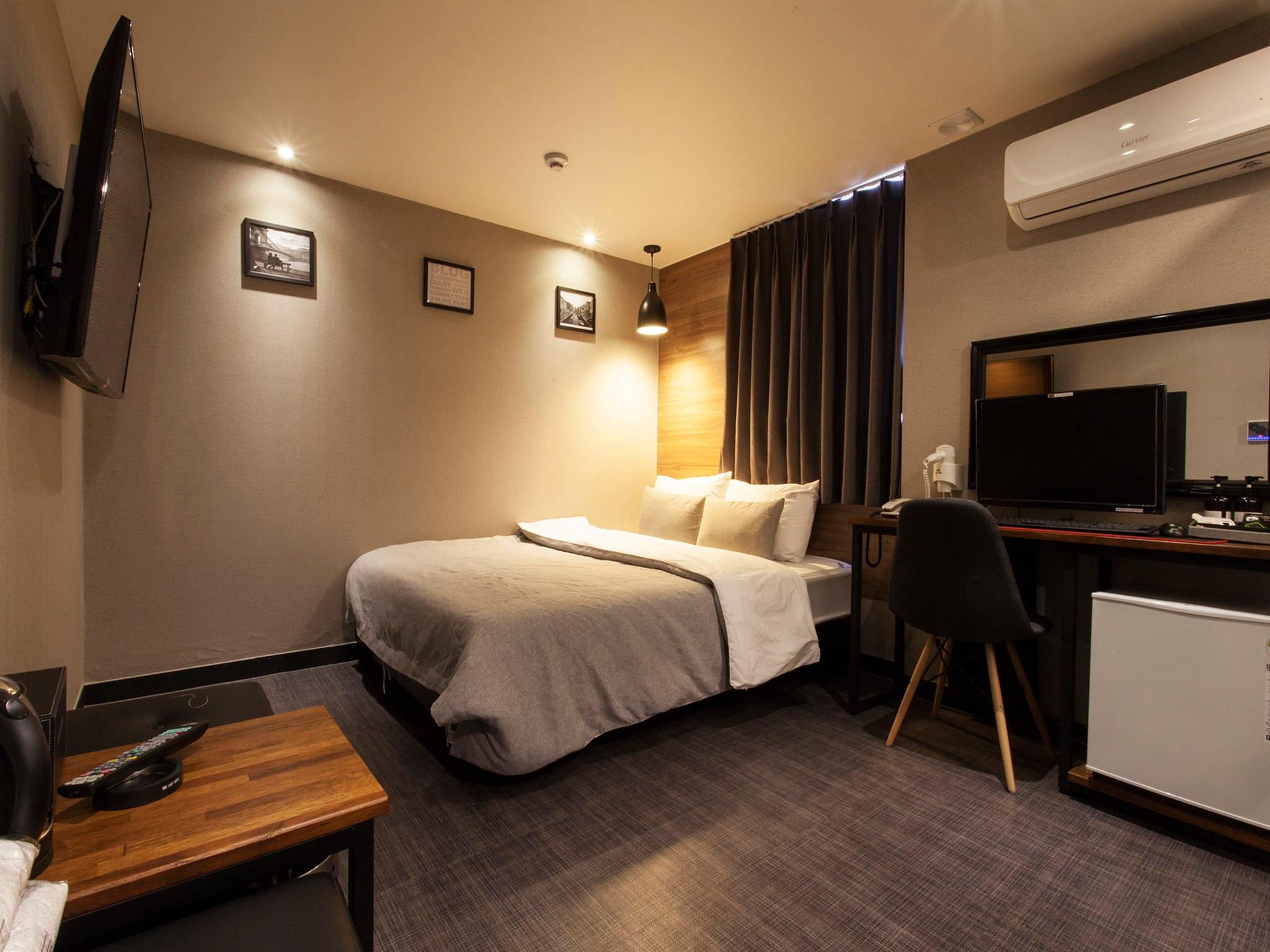 The Last Hotel
