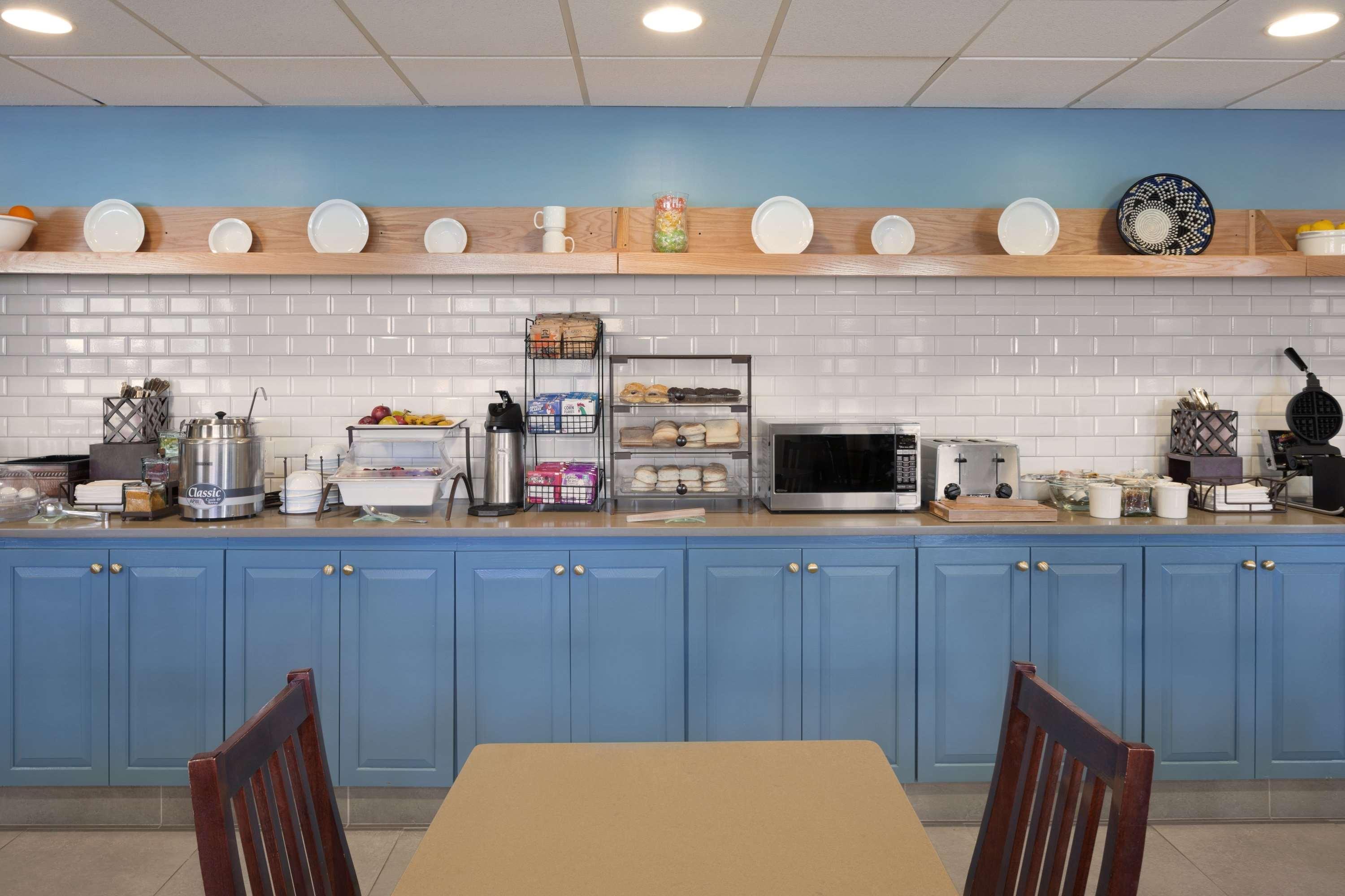Country Inn & Suites By Radisson Warner Robins Ga