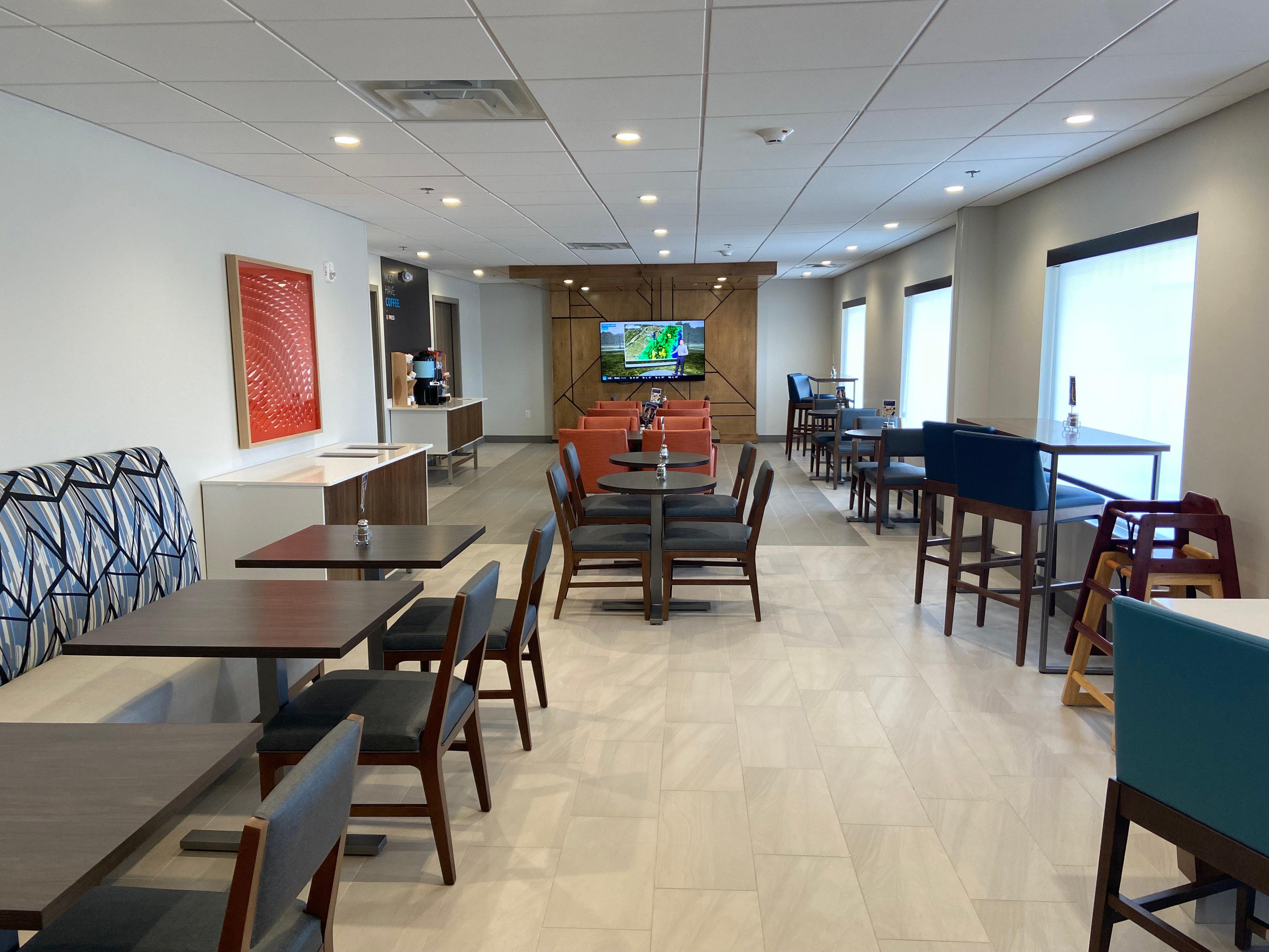 Holiday Inn Express & Suites Elyria By IHG