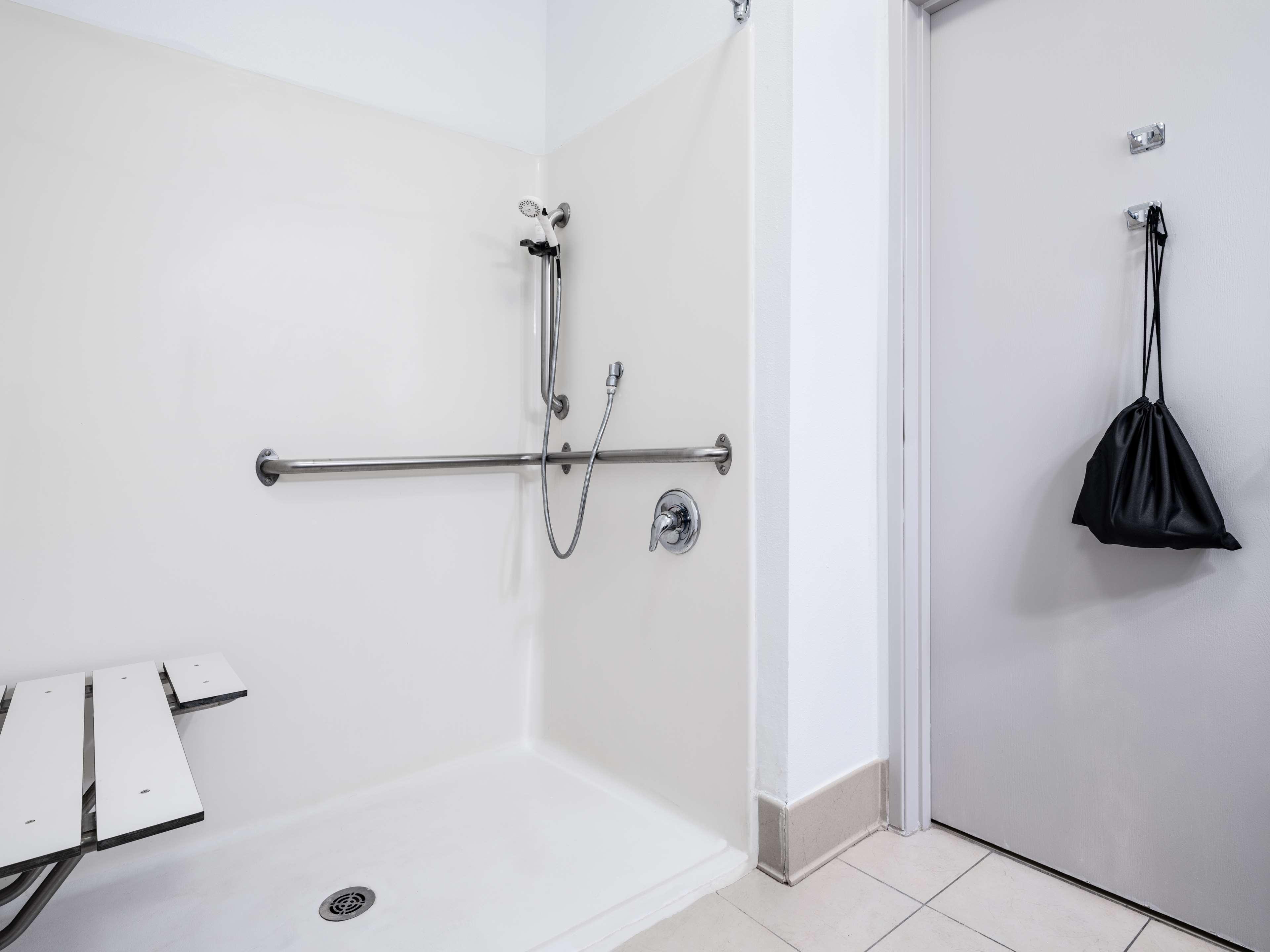 Country Inn&Suites Radisson Maumee - Toledo Area