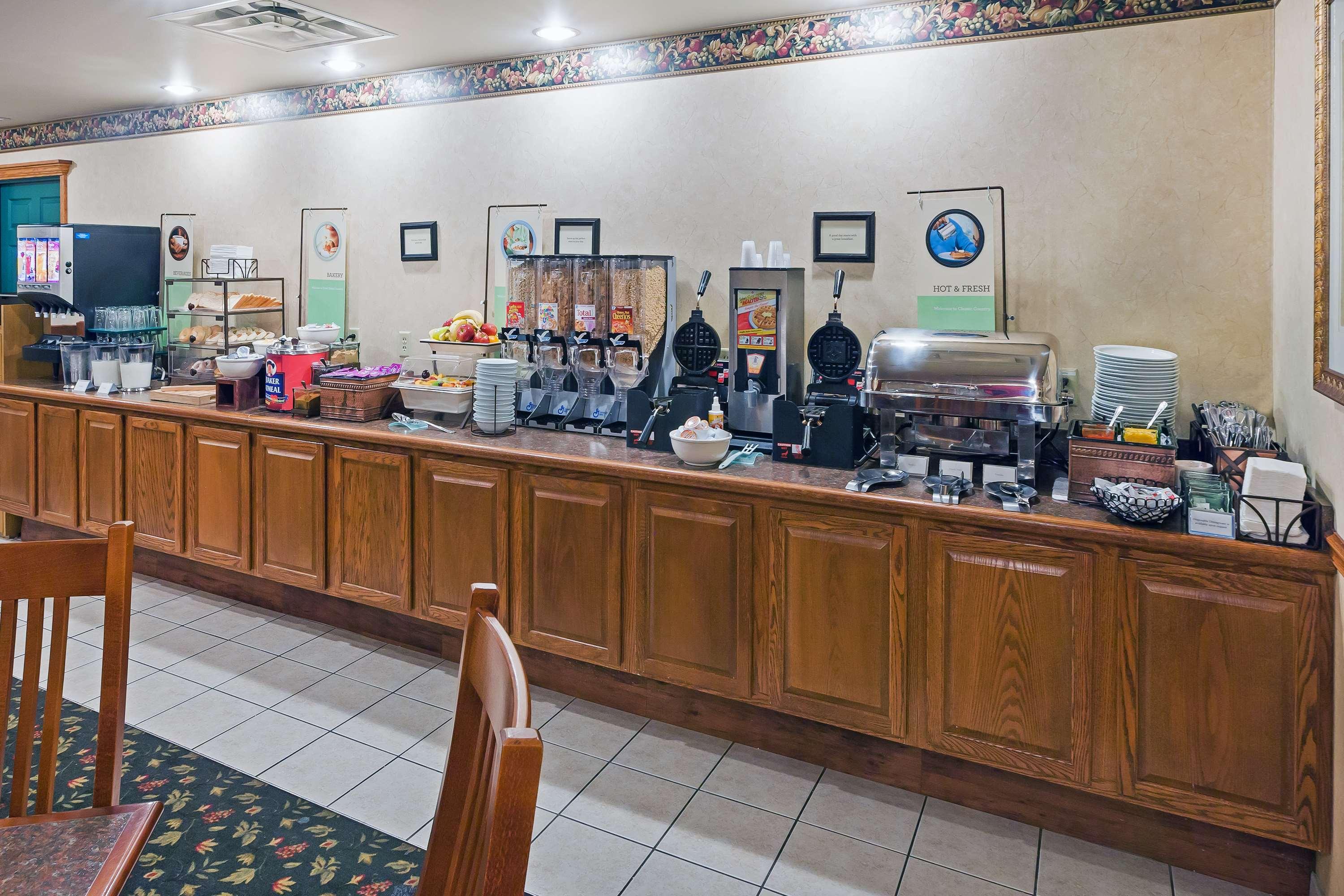Country Inn Suites By Radisson Chambersburg Pa