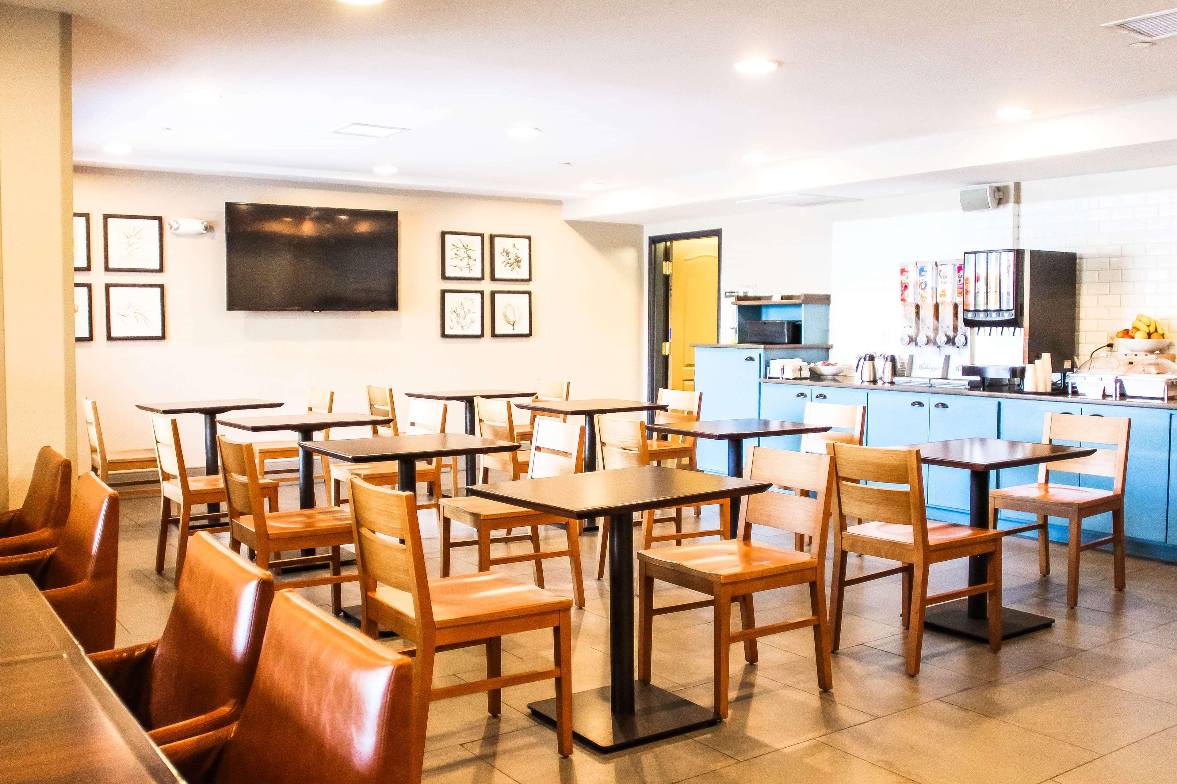 Country Inn Suites By Radisson Chester Va
