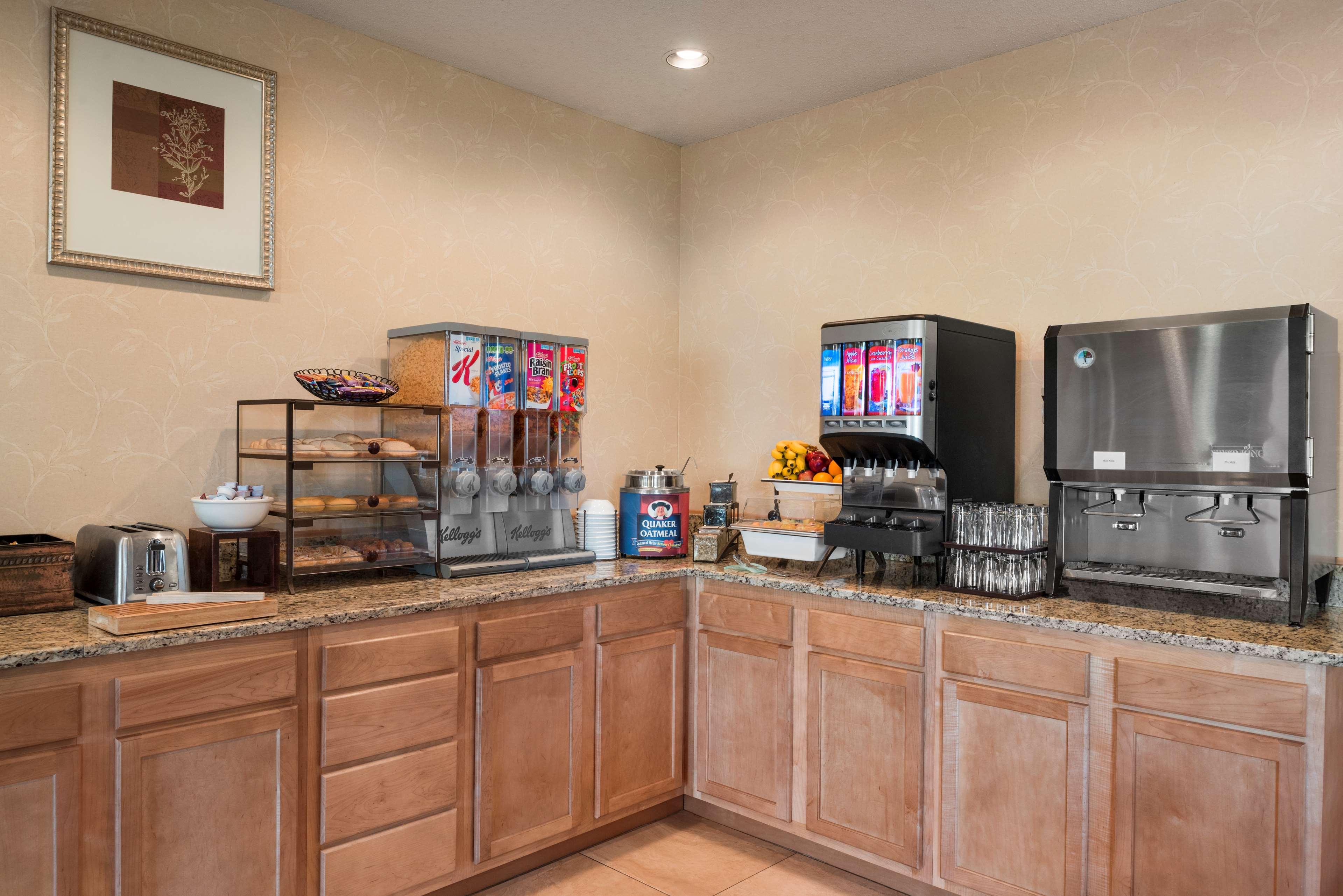 Country Inn Suites By Radisson Stevens Point Wi