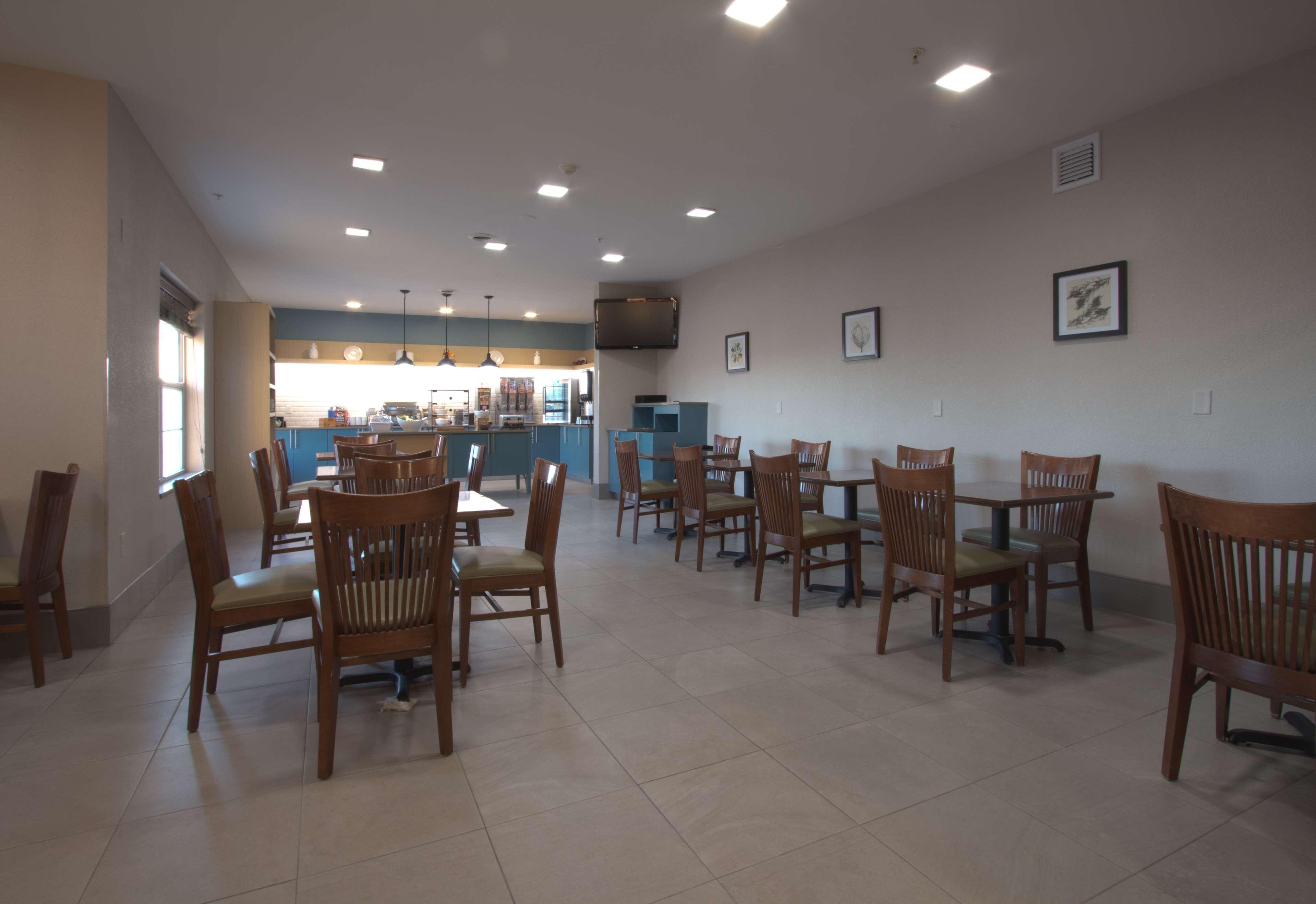 Country Inn Suites By Radisson Moline Airport Il