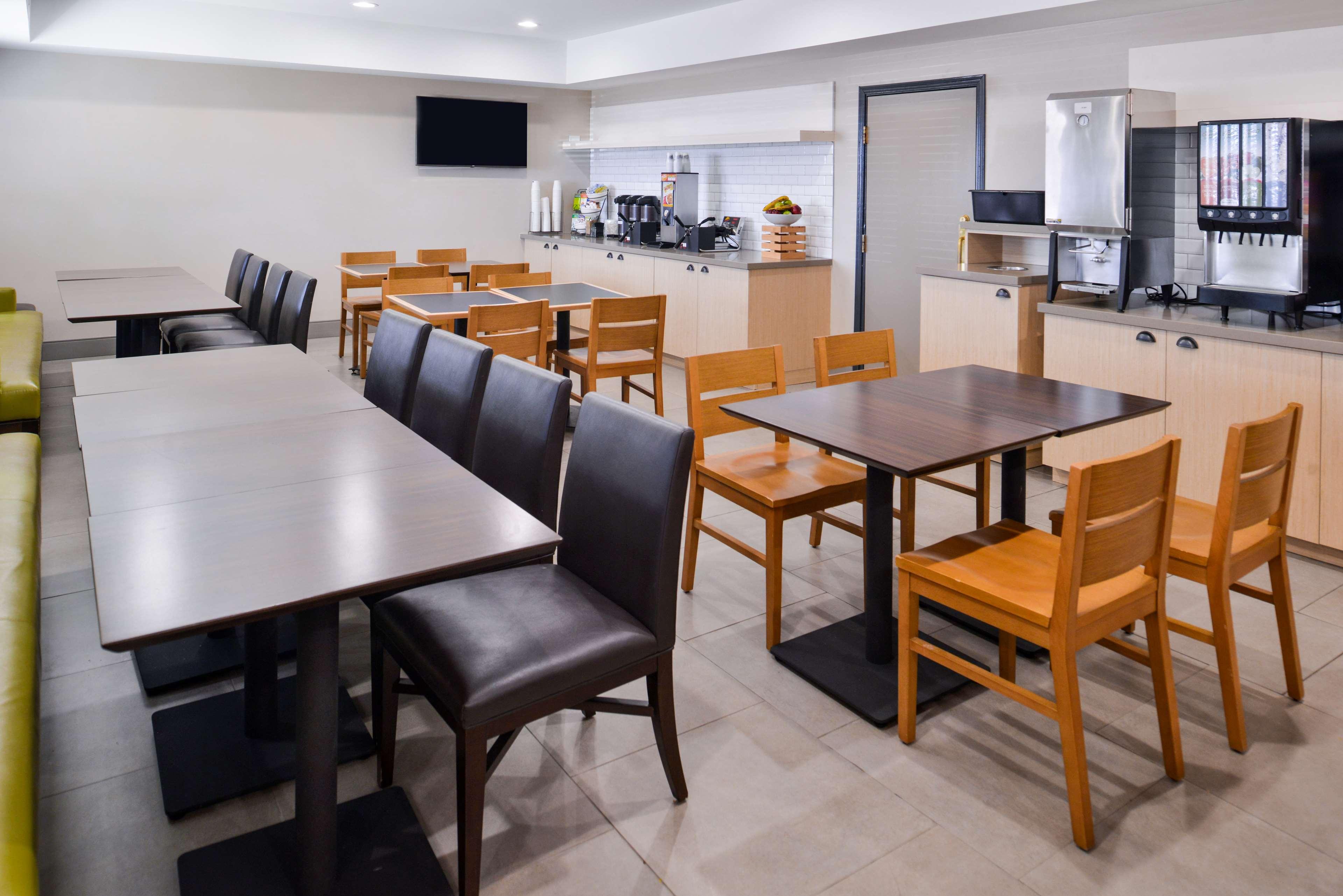 Country Inn Suites By Radisson Tinley Park Il
