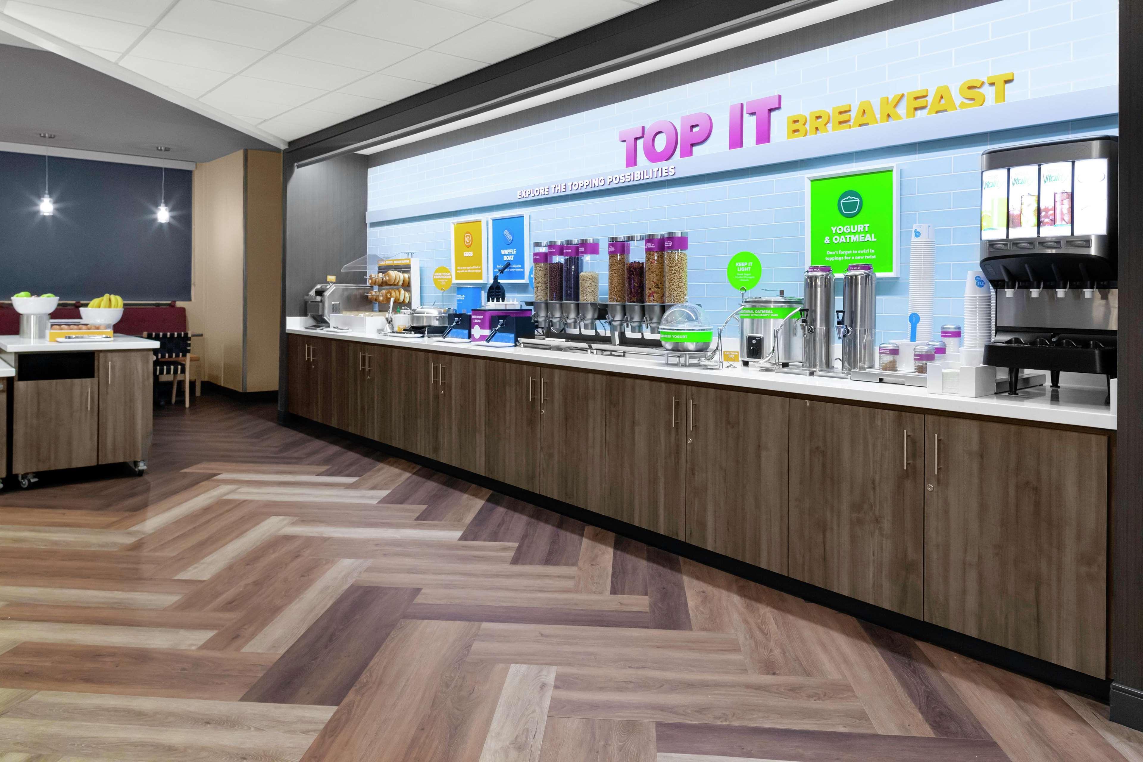Tru by Hilton Gilbert