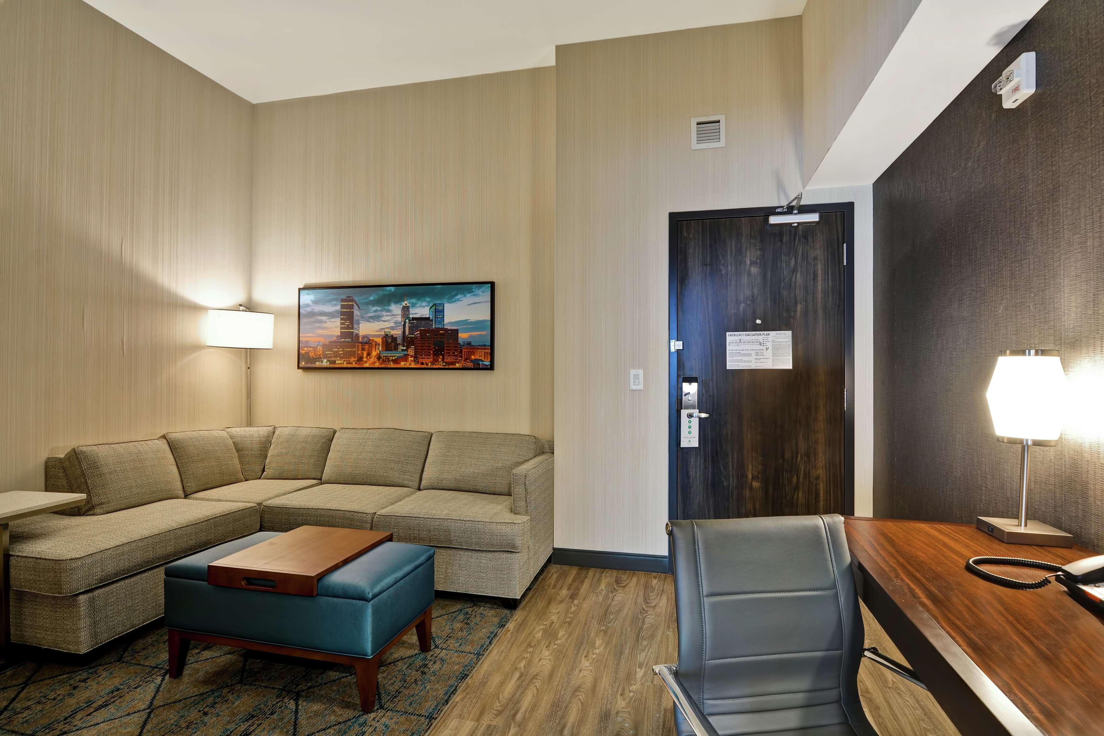 Embassy Suites by Hilton Plainfield Indianapolis A
