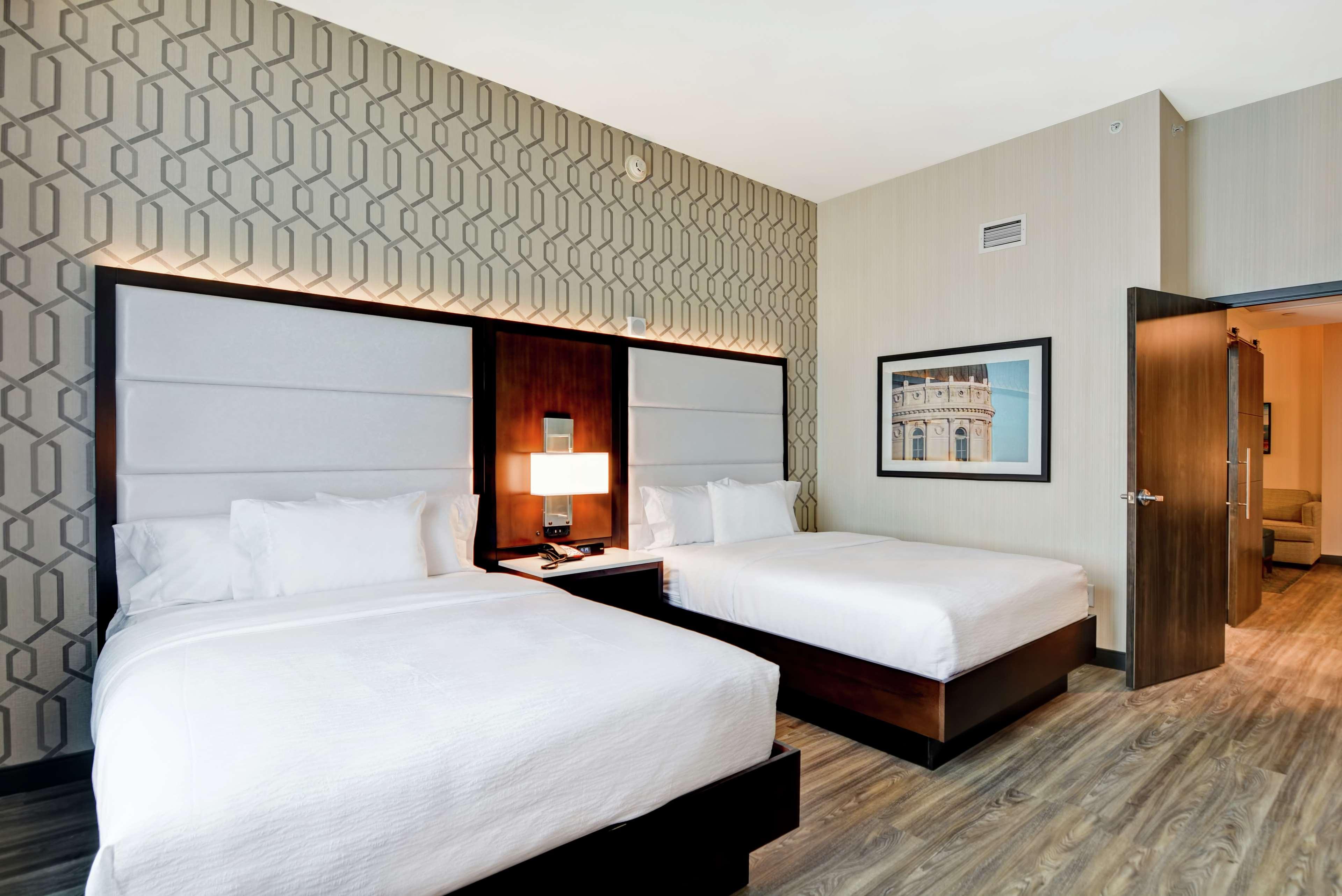 Embassy Suites by Hilton Plainfield Indianapolis A
