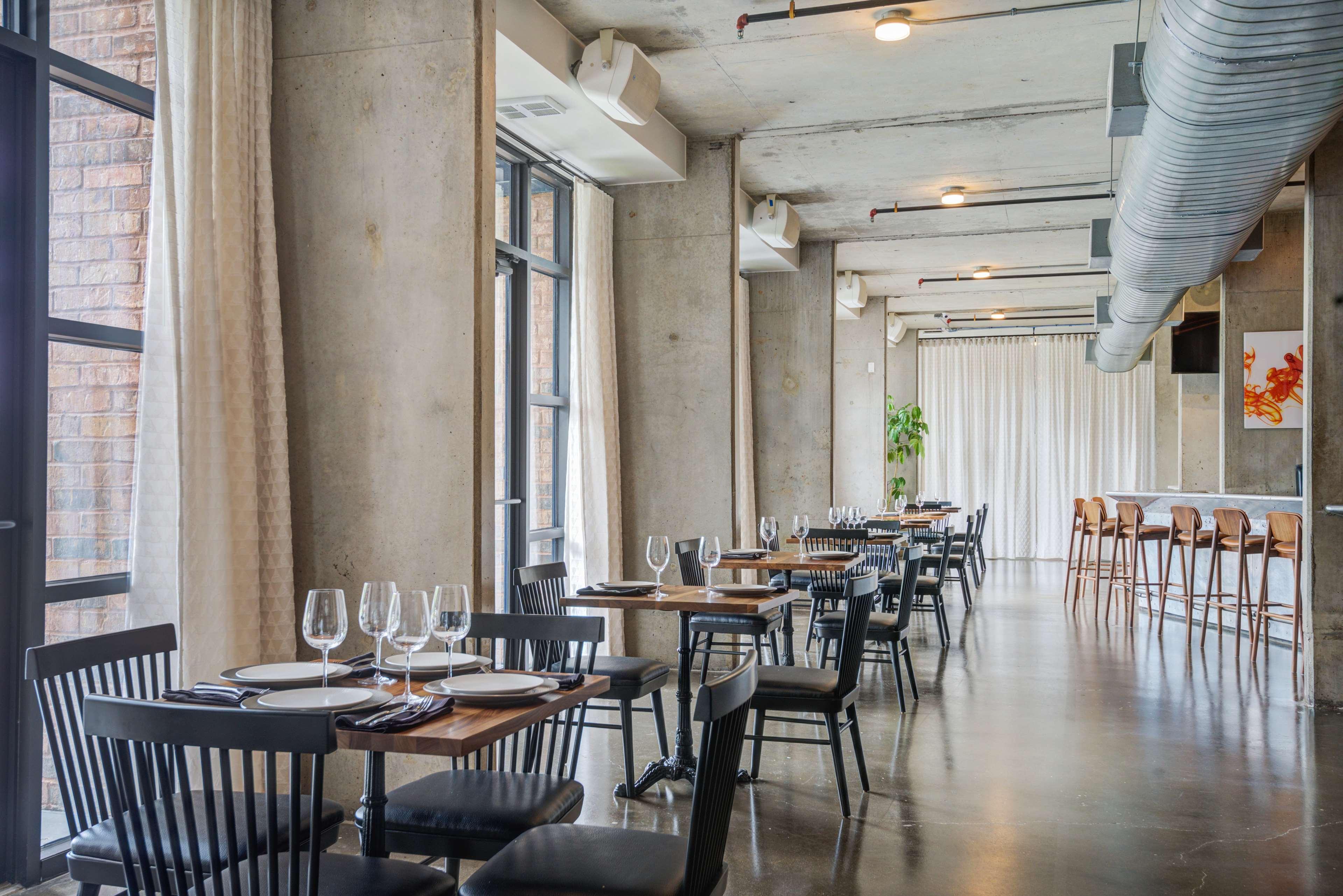 NYLO Dallas Plano Hotel, Tapestry Collection by H