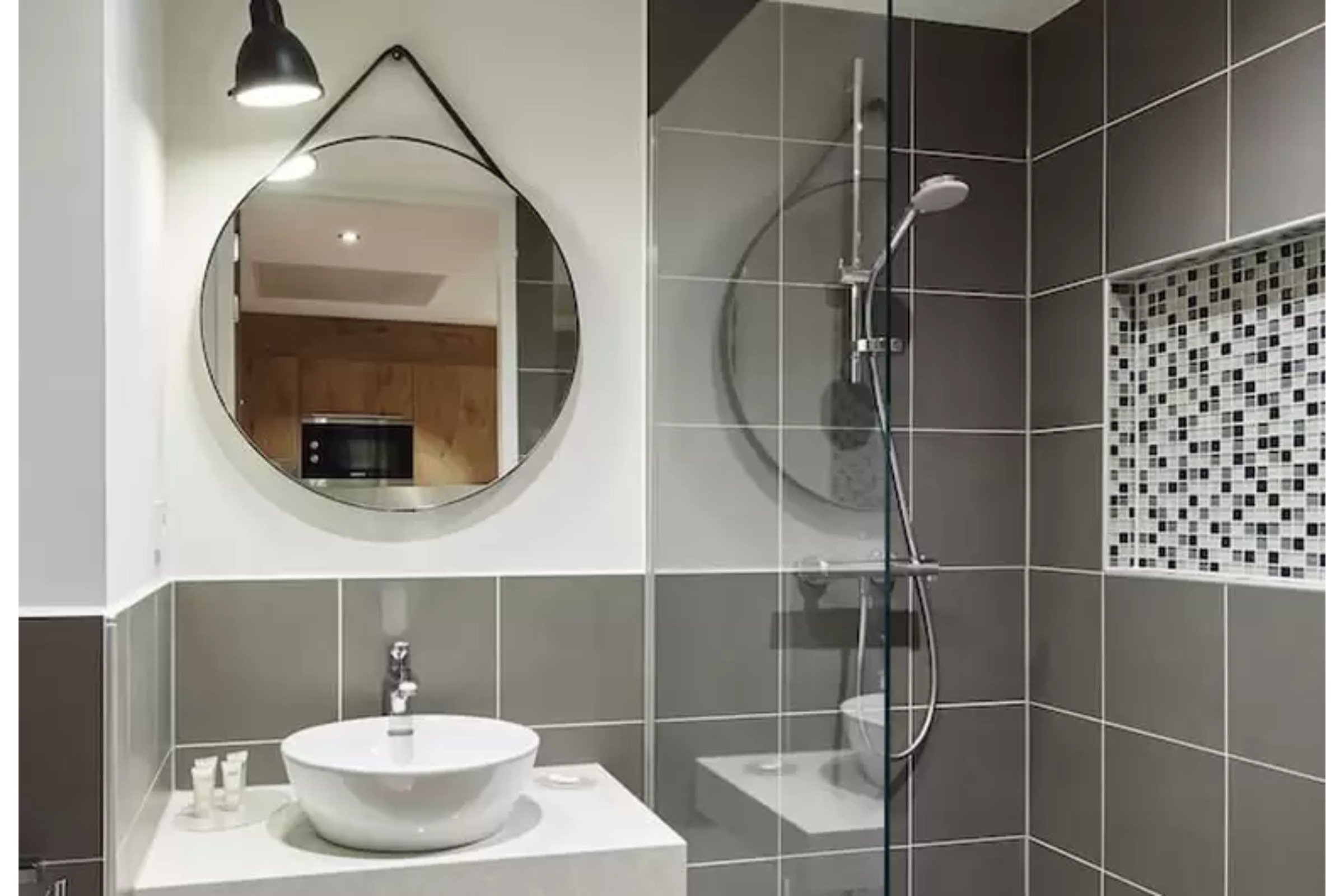 Moxy Amsterdam Houthavens by null