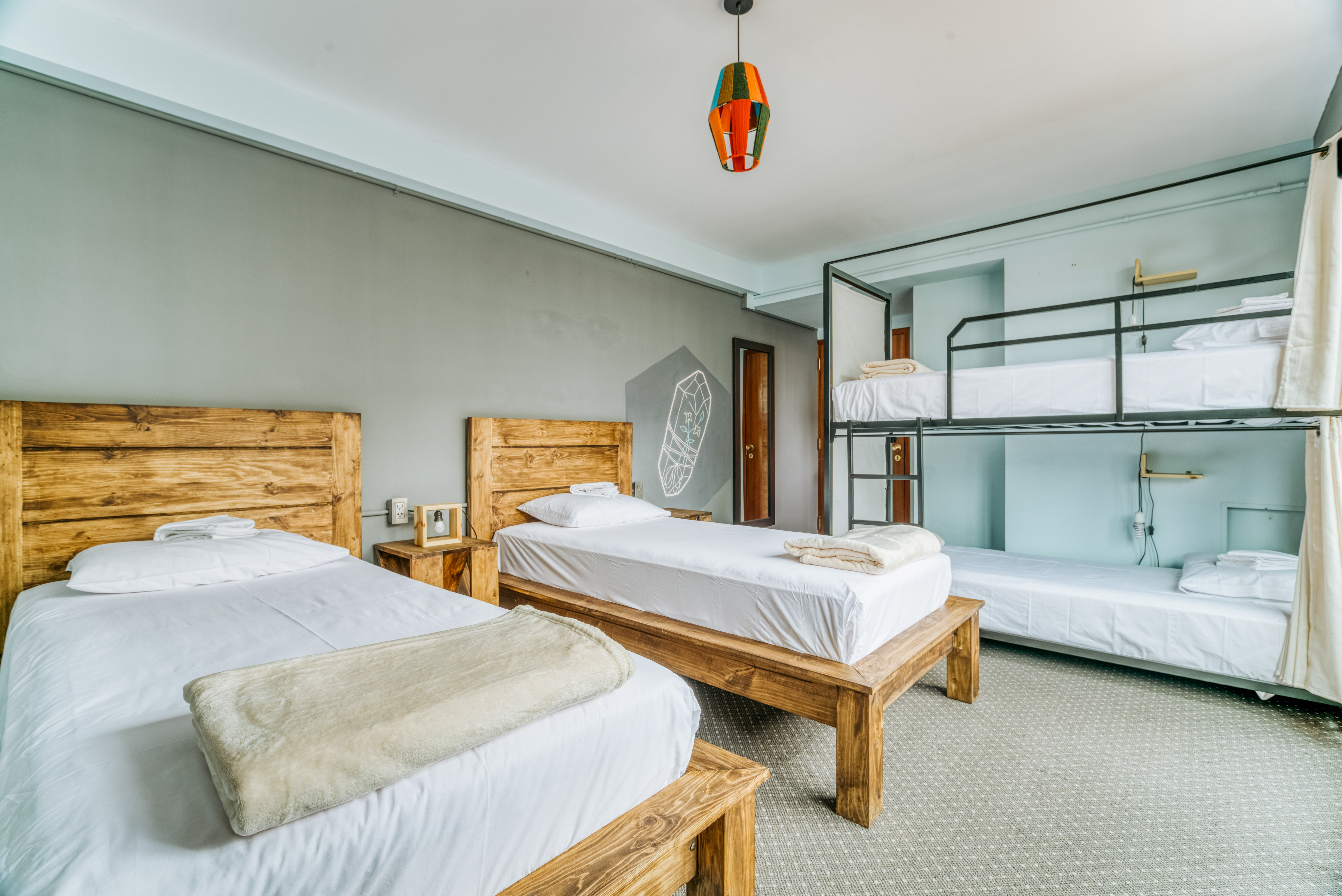 Quad room