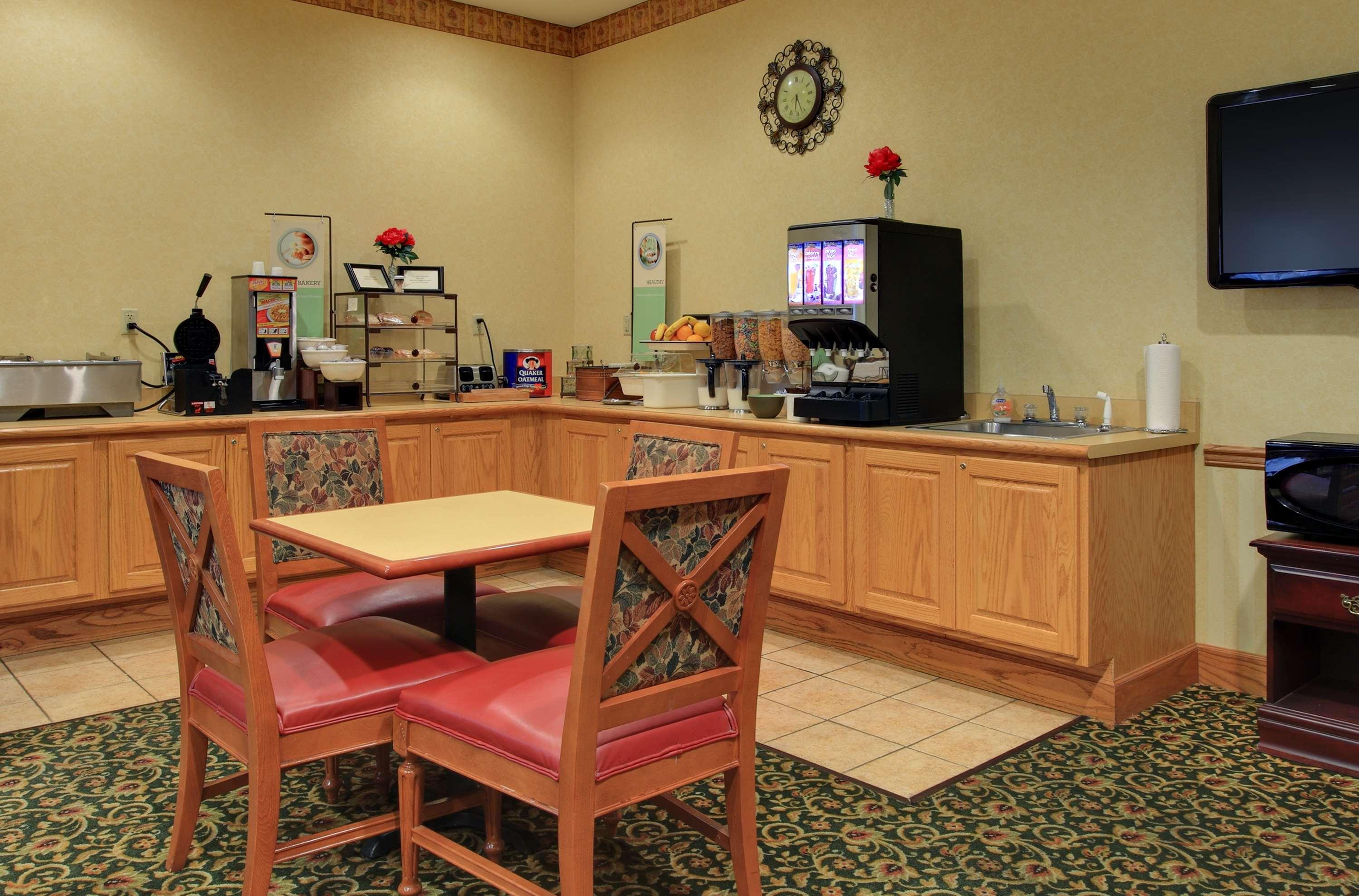 Country Inn & Suites by Radisson, El Dorado, AR