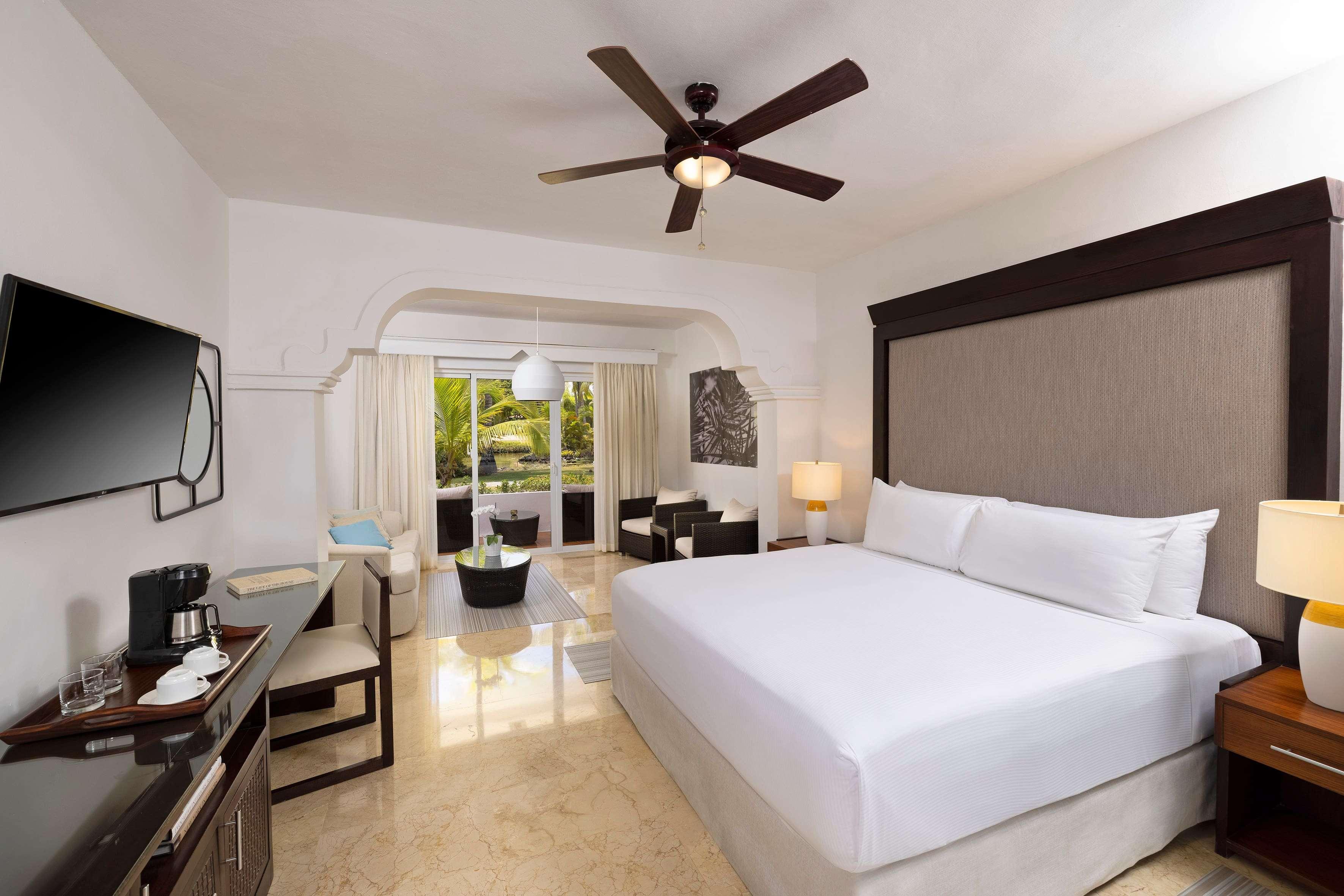 Meliá Caribe Beach Resort by null