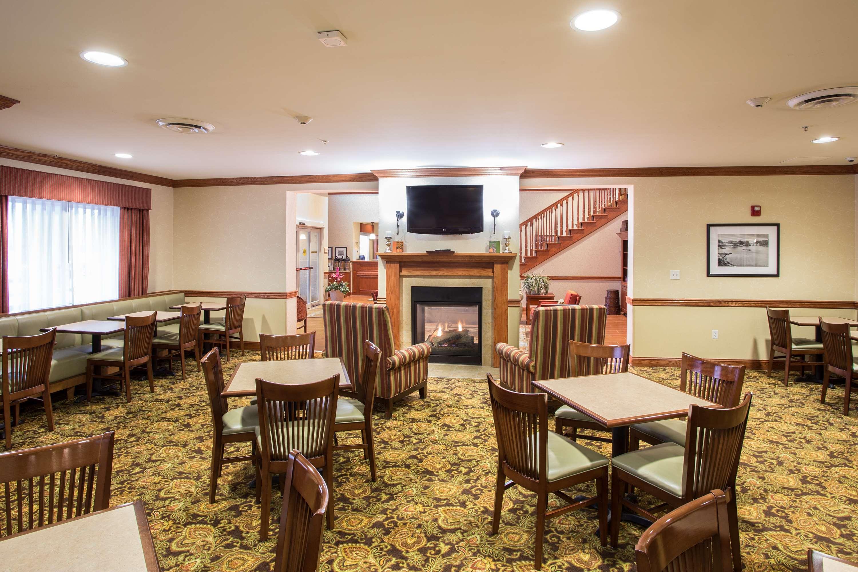Country Inn & Suites Radisson, Buffalo South I-90