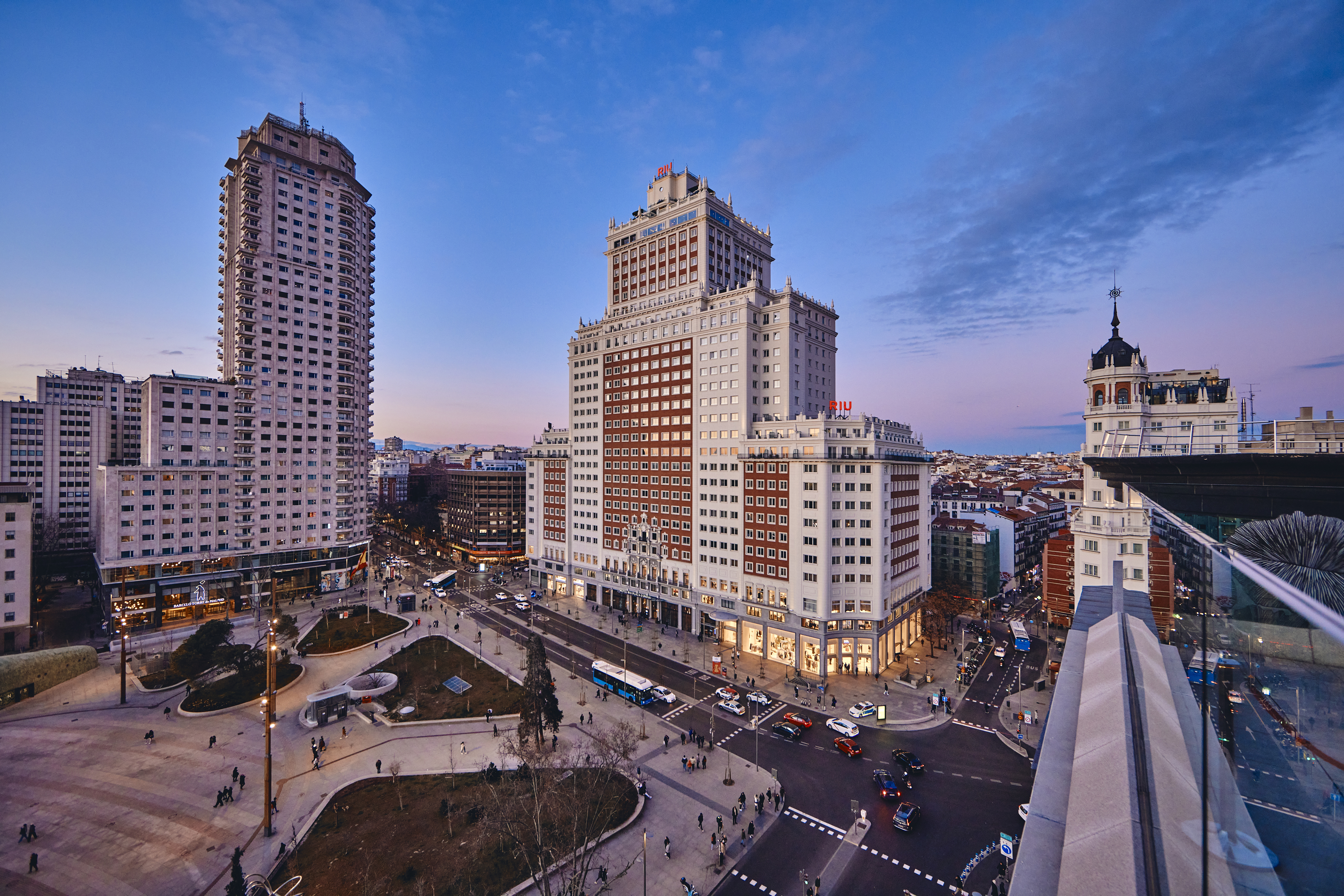 Hotel Riu Plaza España - photo