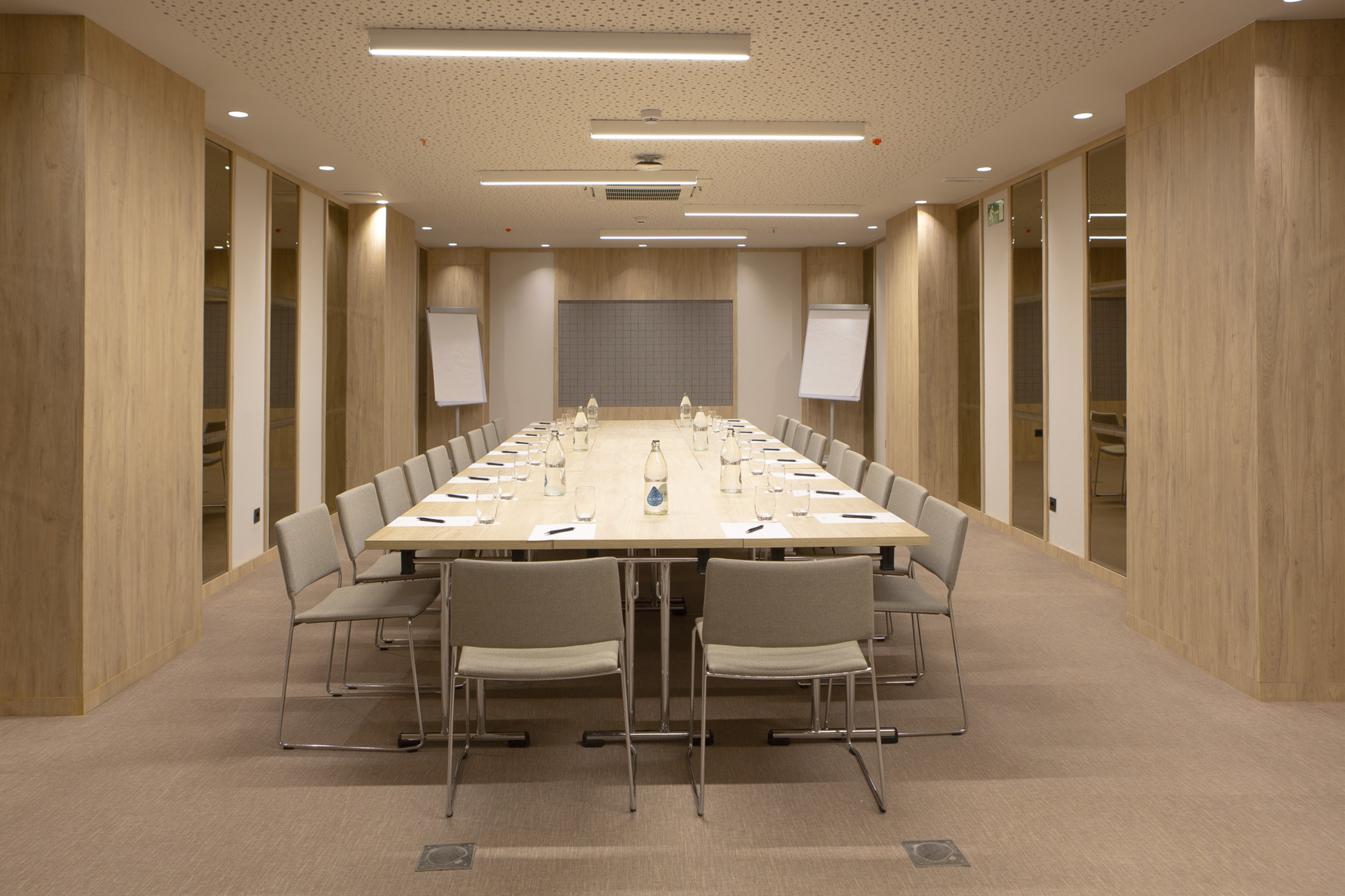 Hotel Riu Plaza España - photo