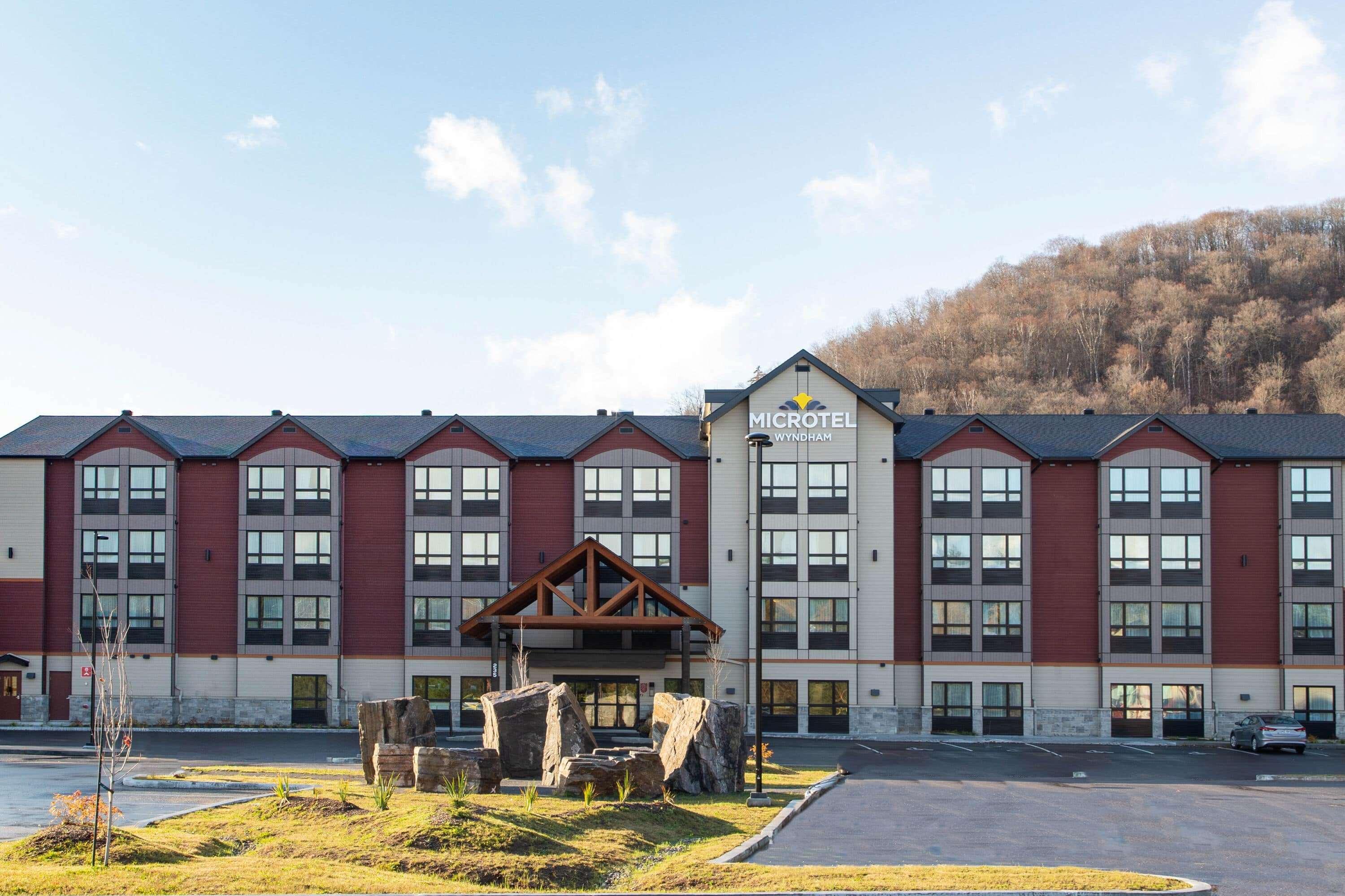 Microtel Inn & Suites by Wyndham Mont Tremblant image