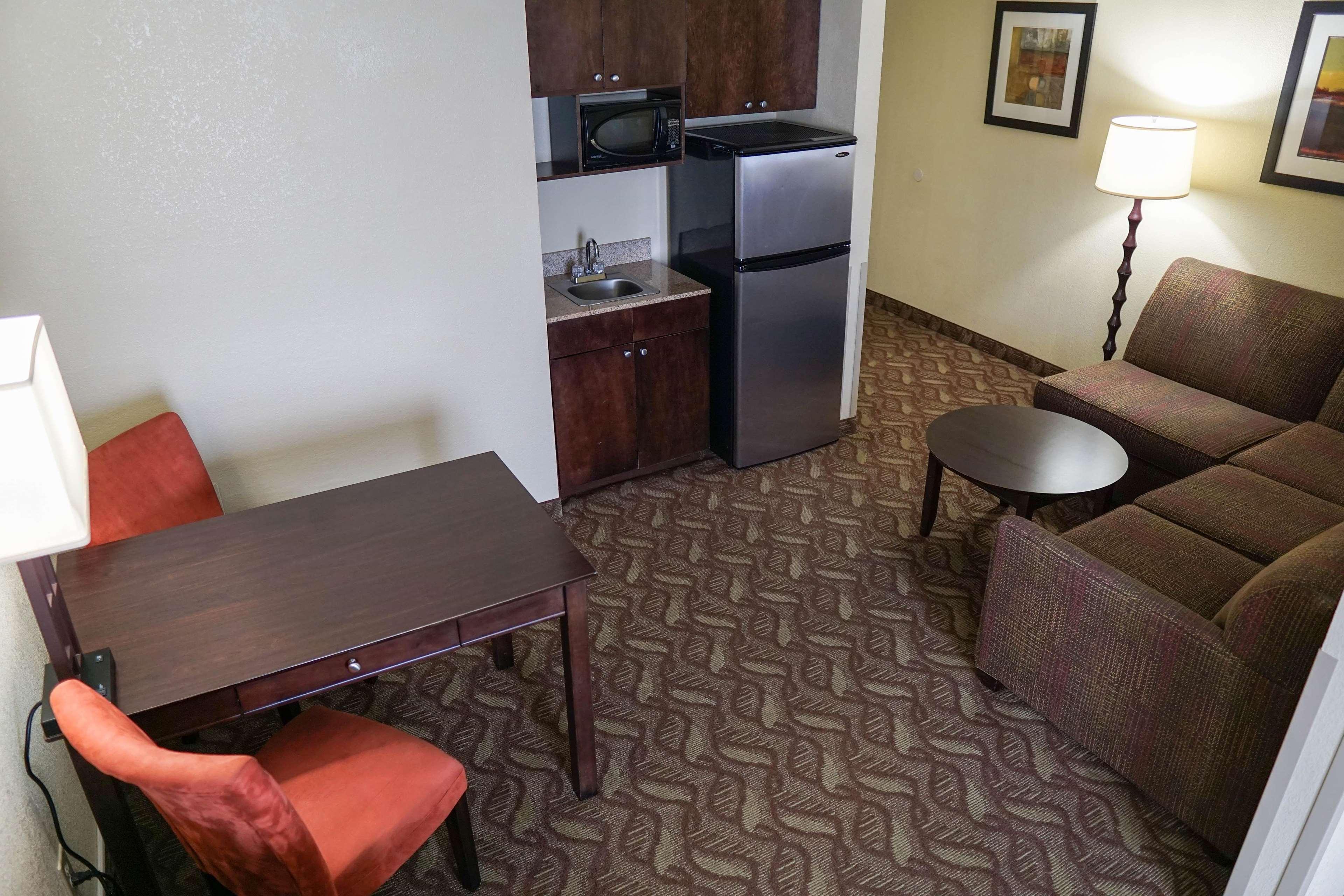 Best Western Plus Augusta North Inn & Suites