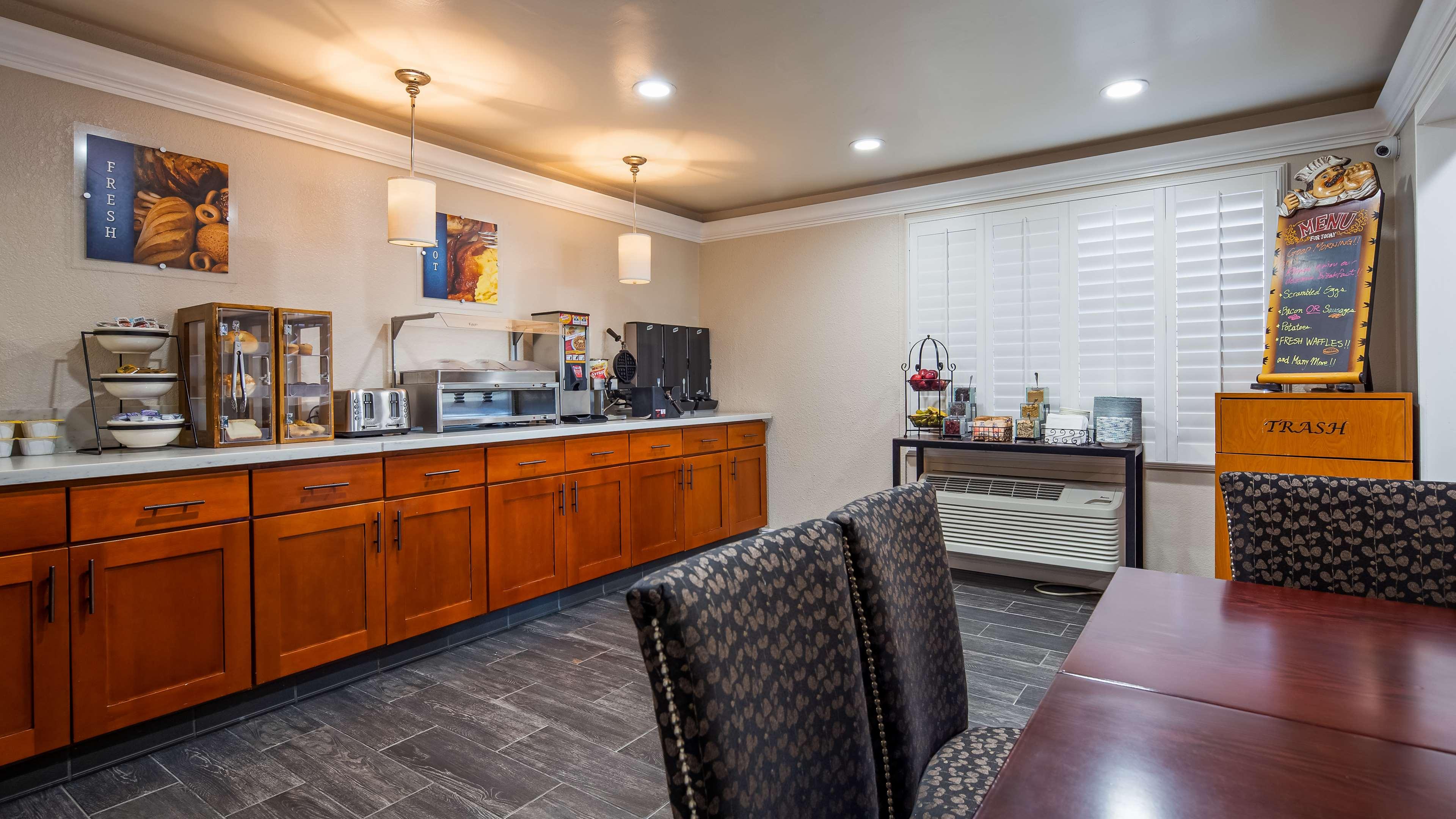 SureStay Plus by Best Western San Bernardino South