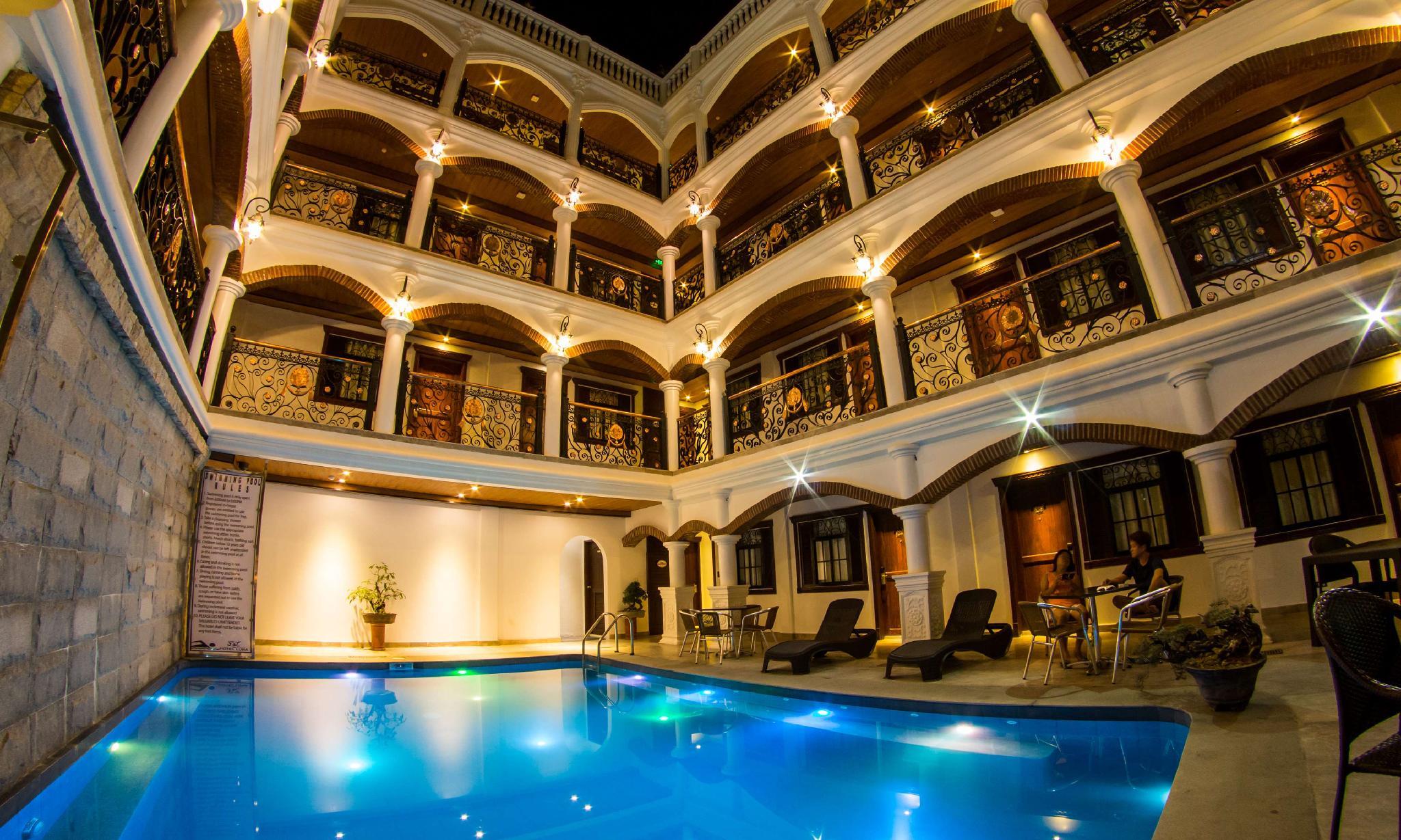 Hotel Luna by null